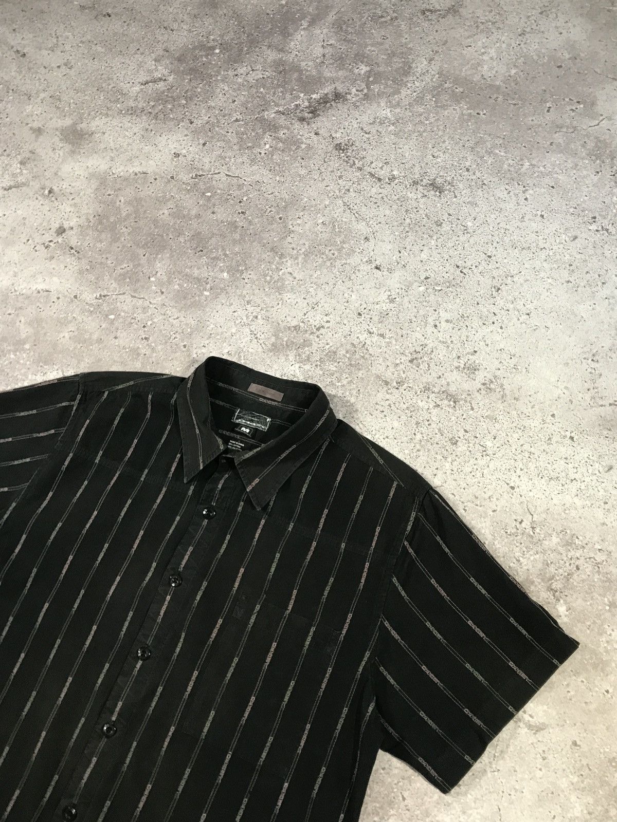 Oakley Vintage Sleeve Shirt Oakley Monogram Faded Black M Size US M / EU 48-50 / 2 - 4 Thumbnail