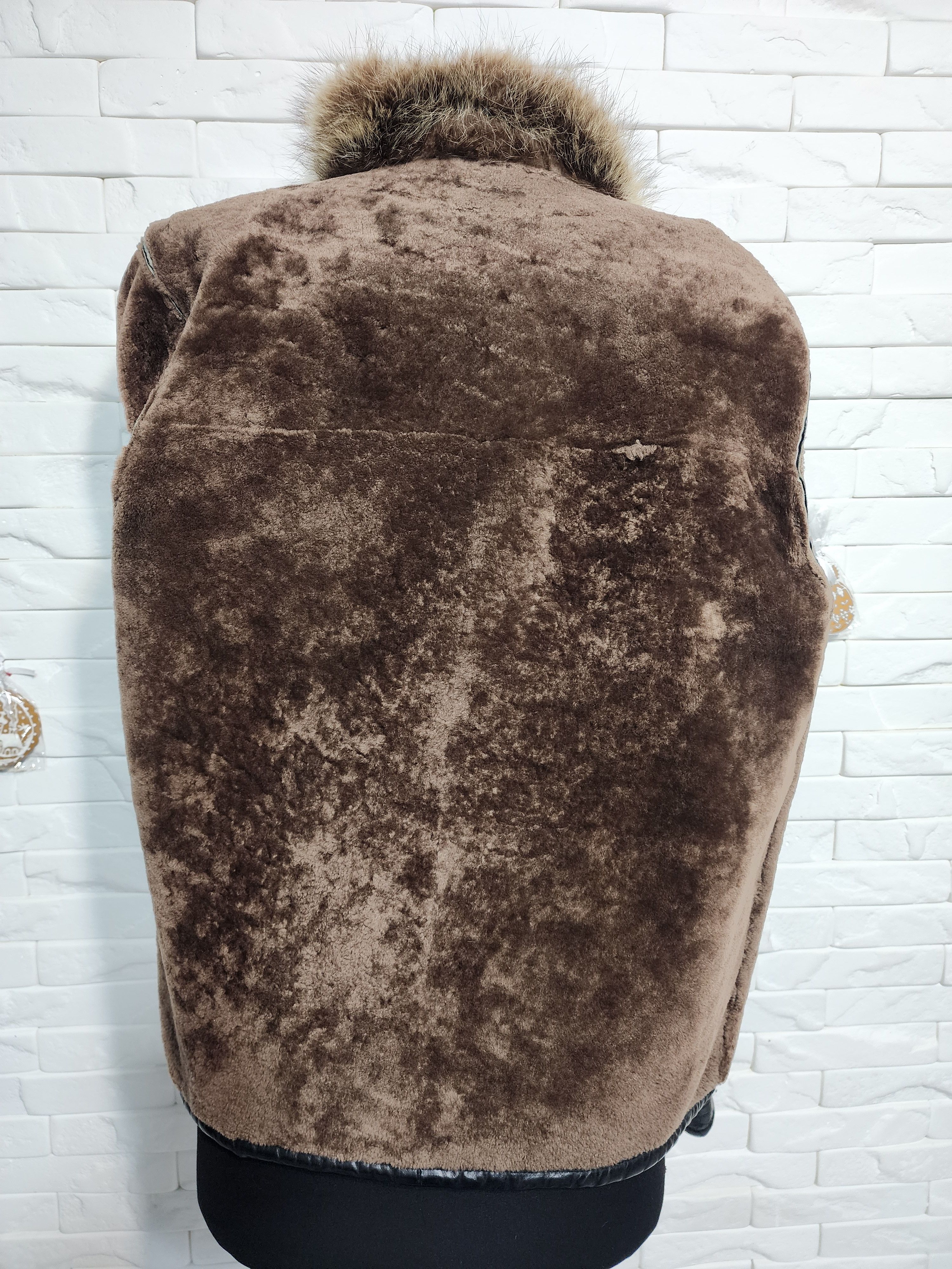 Furla Men's Black Leather Fur Jacket: Genuine Fur, Metal Zipper Size US M / EU 48-50 / 2 - 8 Thumbnail