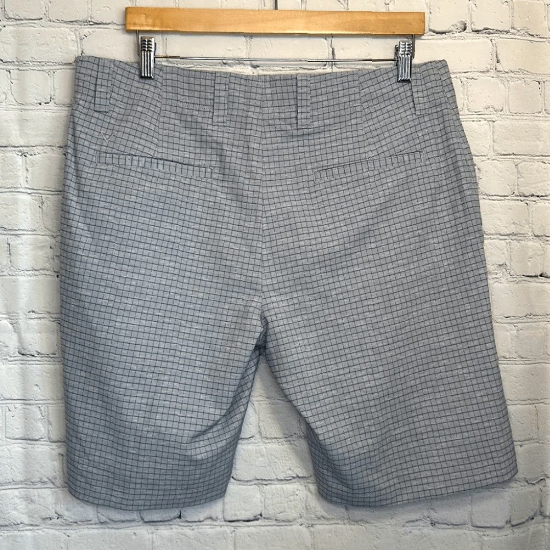 Callaway Callaway Performance DriFit Mens Golf Shorts Pockets SZ 36 Gray Check Chino Sports Mens 36 Gray Size US 36 / EU 52 - 3 Thumbnail