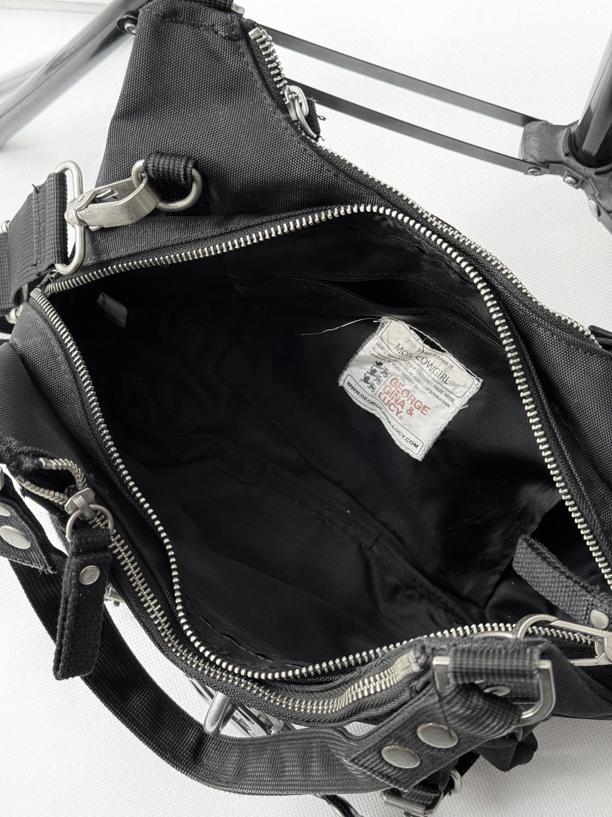 George Gina & Lucy Very Rare George Gina & lucy Y2k Alyx Bag Crossbody Handbag Size ONE SIZE - 9 Thumbnail