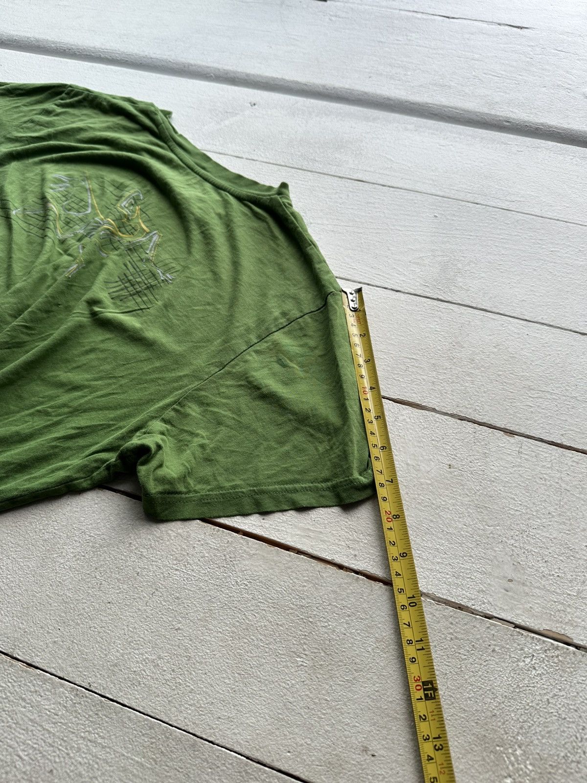 Arc'teryx 🚨ARCTERYX DISTRESSED GREEN TEE WITH BIG LOGO OUTDOOR Size US M / EU 48-50 / 2 - 23 Thumbnail