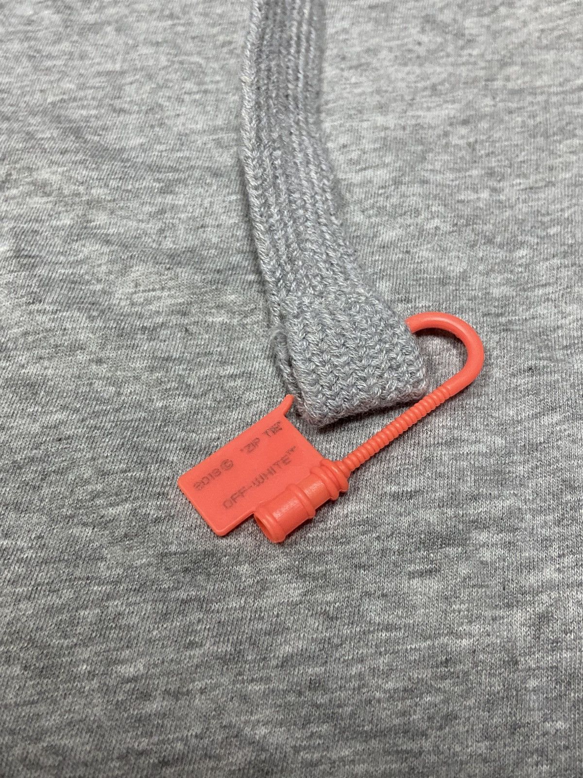 Off-White Off-white “logo” small Virgil Abloh tag vintage t-shirt Size US S / EU 44-46 / 1 - 5 Thumbnail