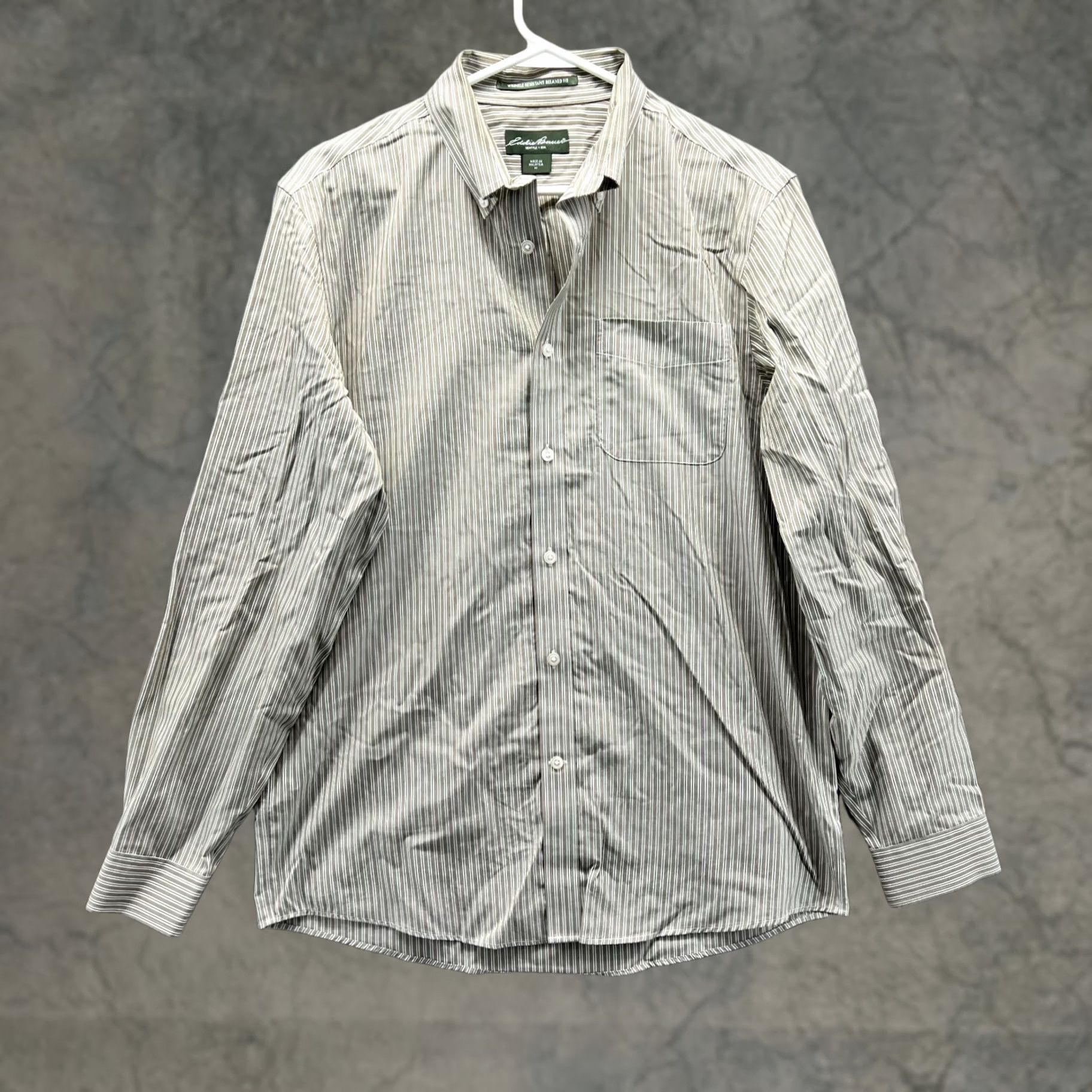 Eddie Bauer VINTAGE Eddie Bauer Shirt Men Medium Green Striped Button-Down Wrinkle Resistant Size US M / EU 48-50 / 2 - 1 Thumbnail