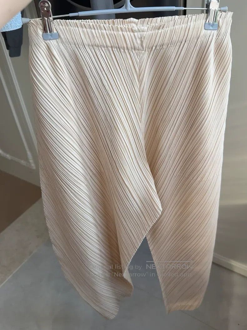 Issey Miyake Issey Miyake Disc-shaped Irregular Pants Light Beige Size 25" / US 0 / IT 36 - 2 Thumbnail