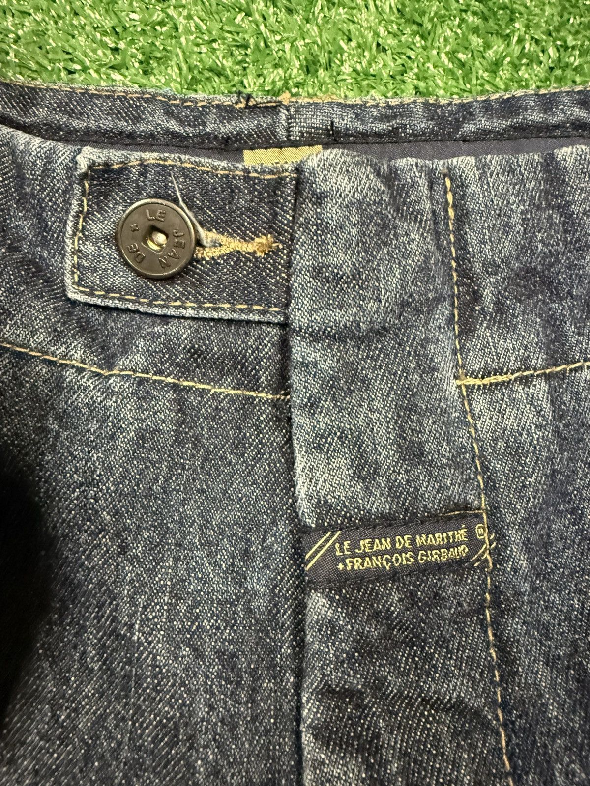 Marithe + Francois Girbaud Girbaud jean shorts sz 38 Size US 38 / EU 54 - 2 Thumbnail