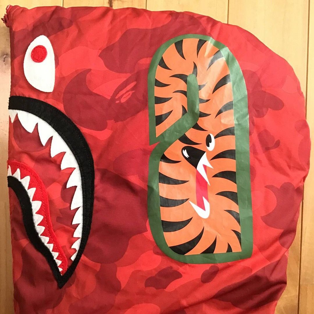 Bape BAPE Shark Full Zip Hoodie Puffer Down Jacket Red Camo APE Size US L / EU 52-54 / 3 - 6 Thumbnail