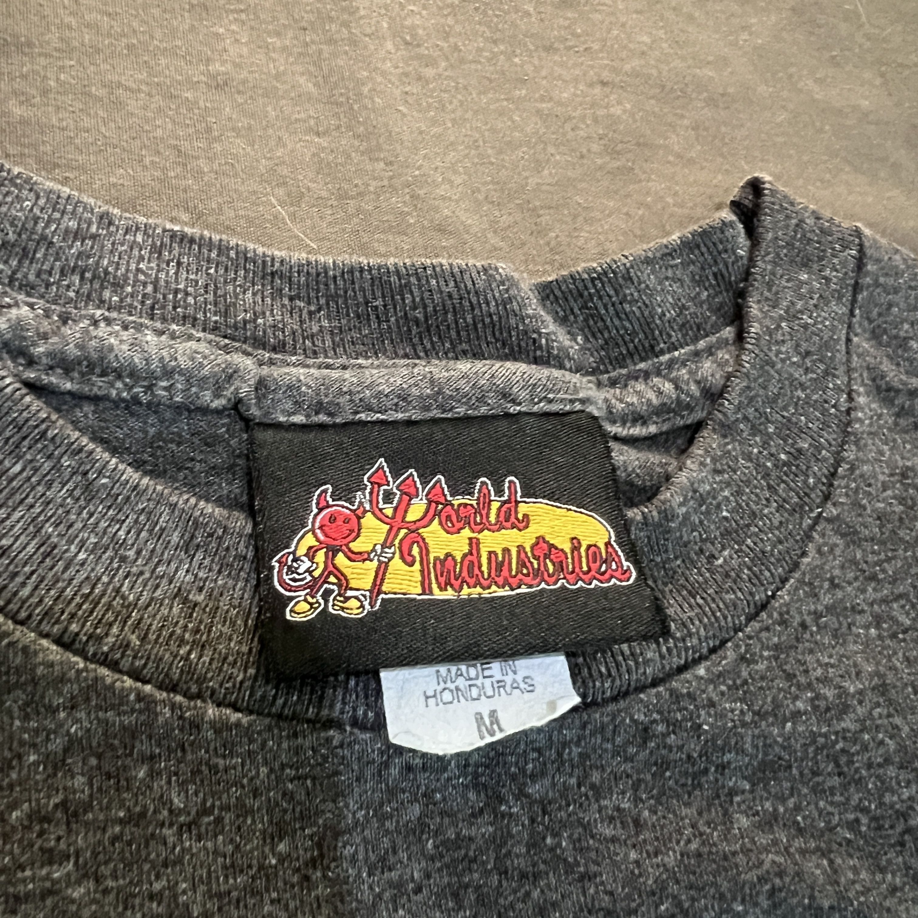 Vintage × World Industries Vintage World Industries Graphic Tee Size US M / EU 48-50 / 2 - 3 Thumbnail