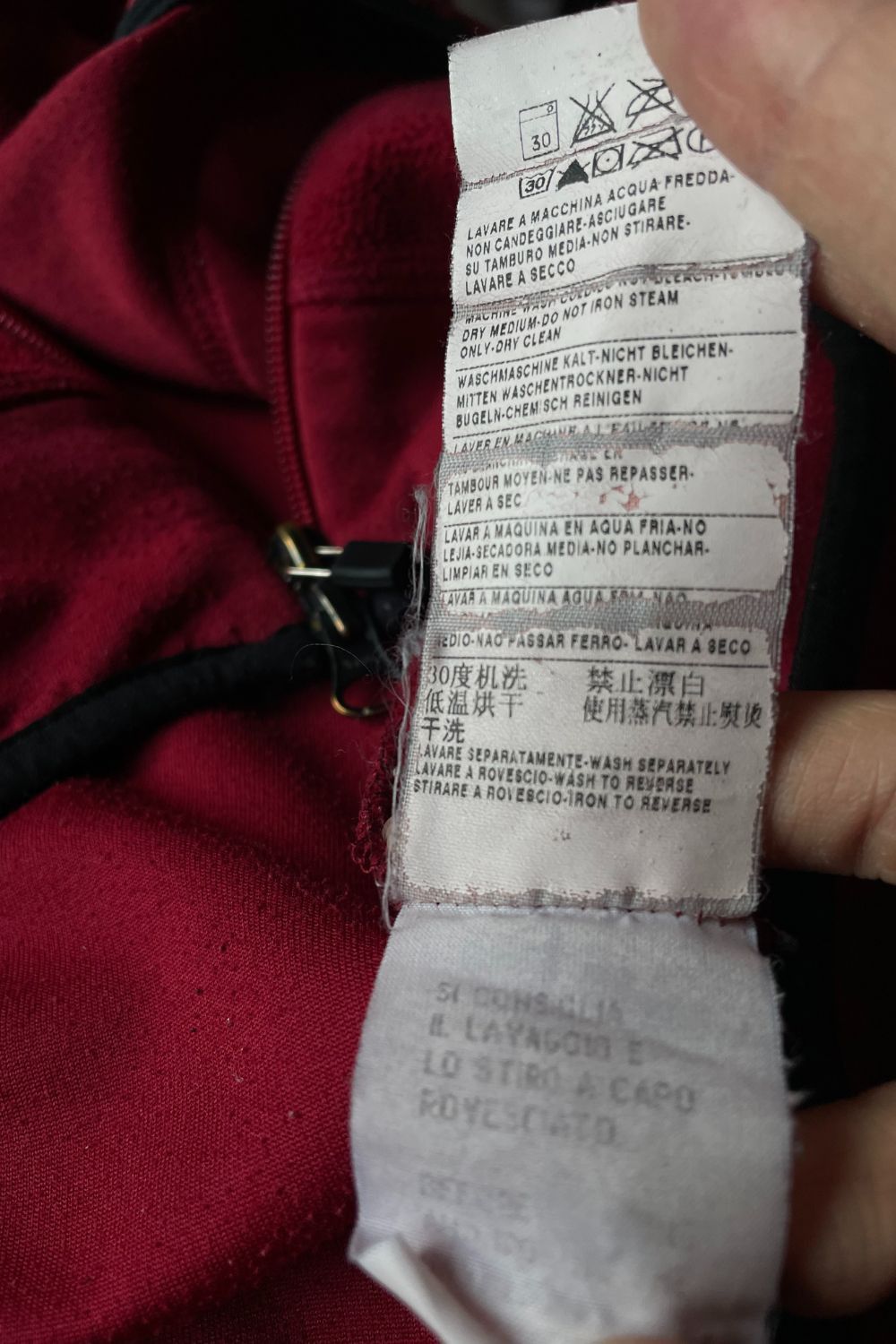 Moncler × Vintage Moncler Vintage Fleece Jacket Zip Red Size XL Size US XL / EU 56 / 4 - 11 Thumbnail