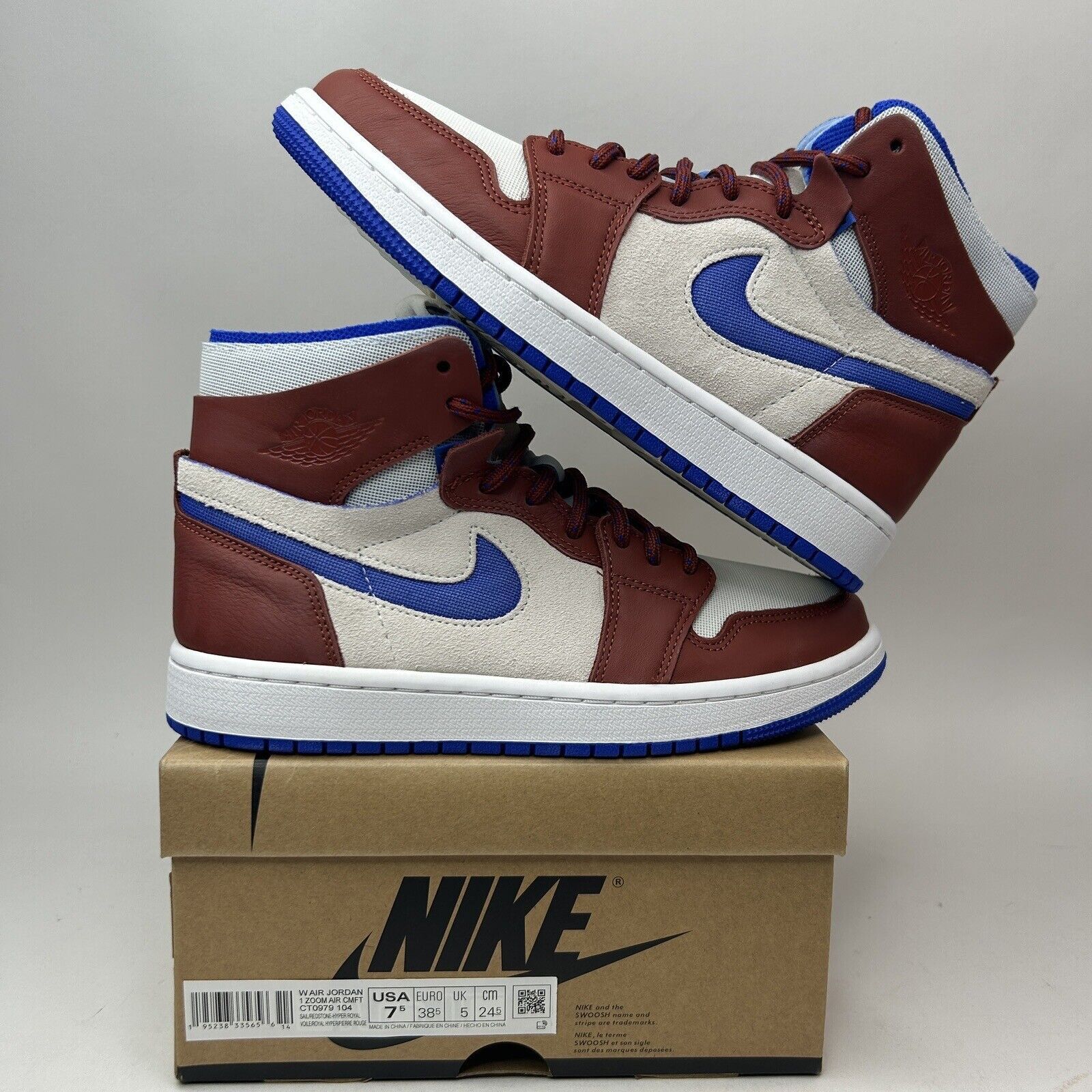 Jordan Brand Nike Jordan 1 High Zoom Air CMFT WMNS “Team Red/Redstone” Size US 7.5 / IT 37.5 - 1 Thumbnail