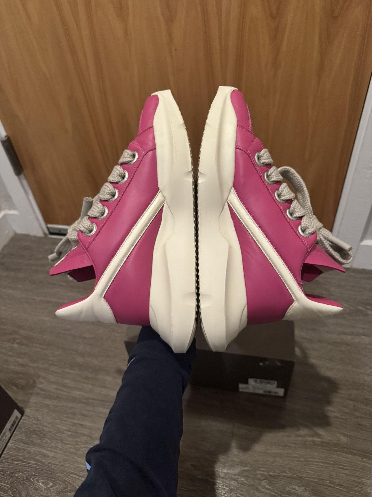 Rick Owens Rick Owens Hot Pink Jumbo Lace Geth Runner Sneakers Size 44 Size US 11 / EU 44 - 5 Thumbnail