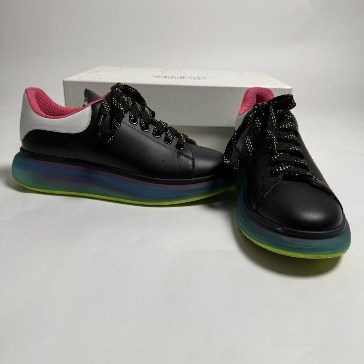 Alexander McQueen Alexander McQueen Sneakers Size US 10 / EU 43 - 2 Thumbnail