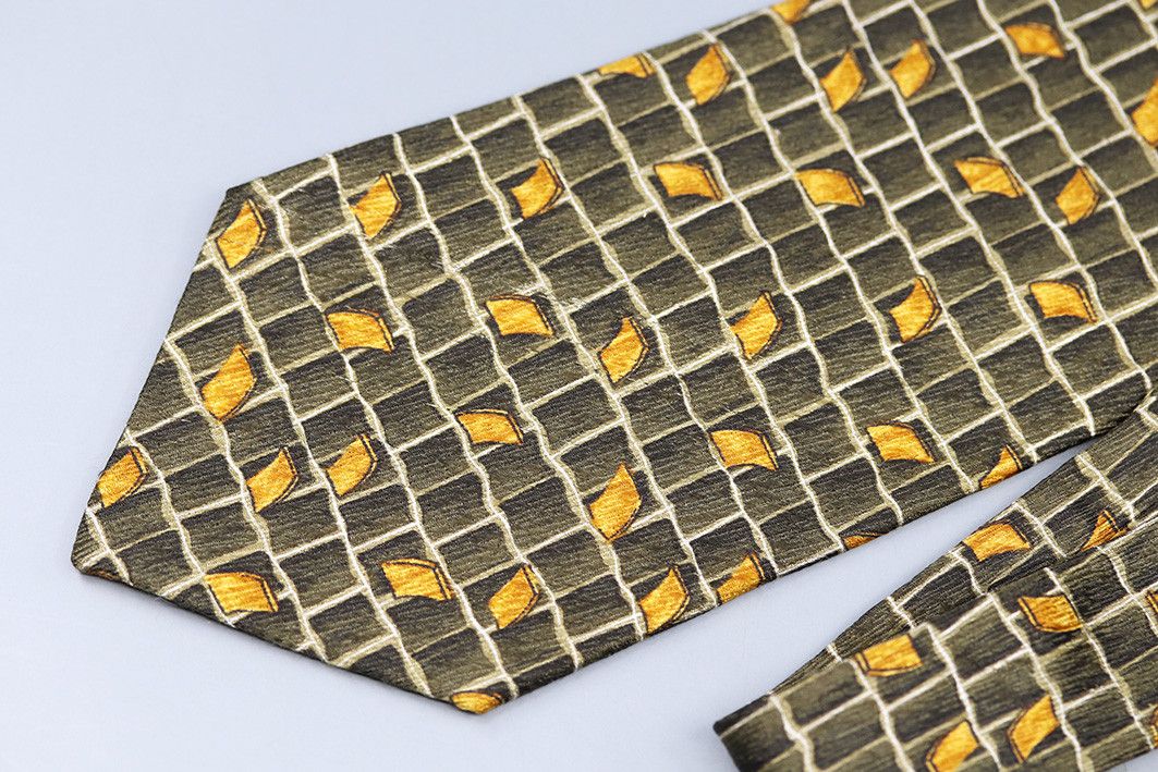 Hugo Boss Vintage Hugo Boss Italian Silk Tie – Olive Green Size ONE SIZE - 9 Thumbnail