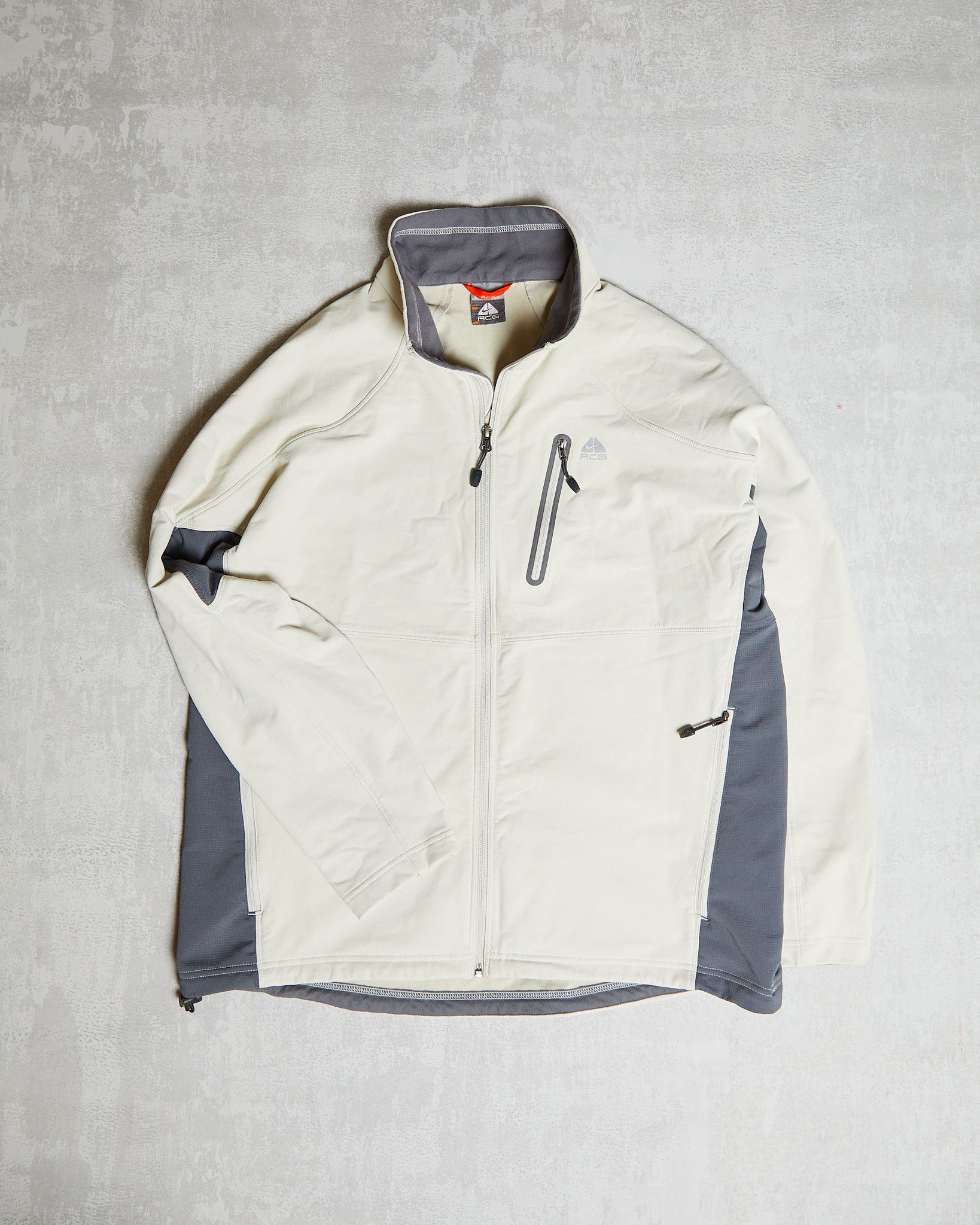 Nike ACG Vintage Nike ACG Jacket Size US L / EU 52-54 / 3 - 1 Thumbnail