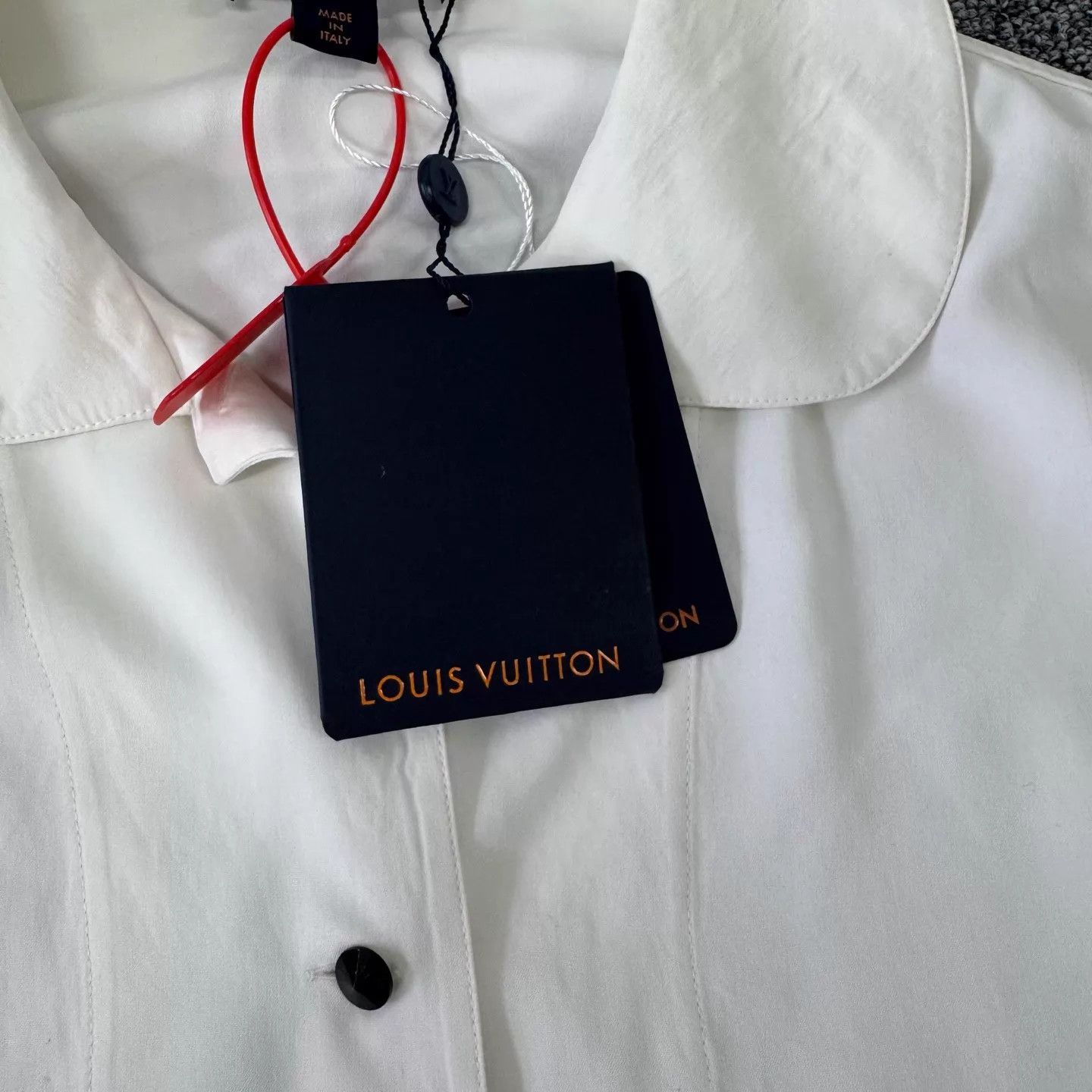 Louis Vuitton Louis Vuitton White Shirt 34 Size XS / US 0-2 / IT 36-38 - 5 Thumbnail