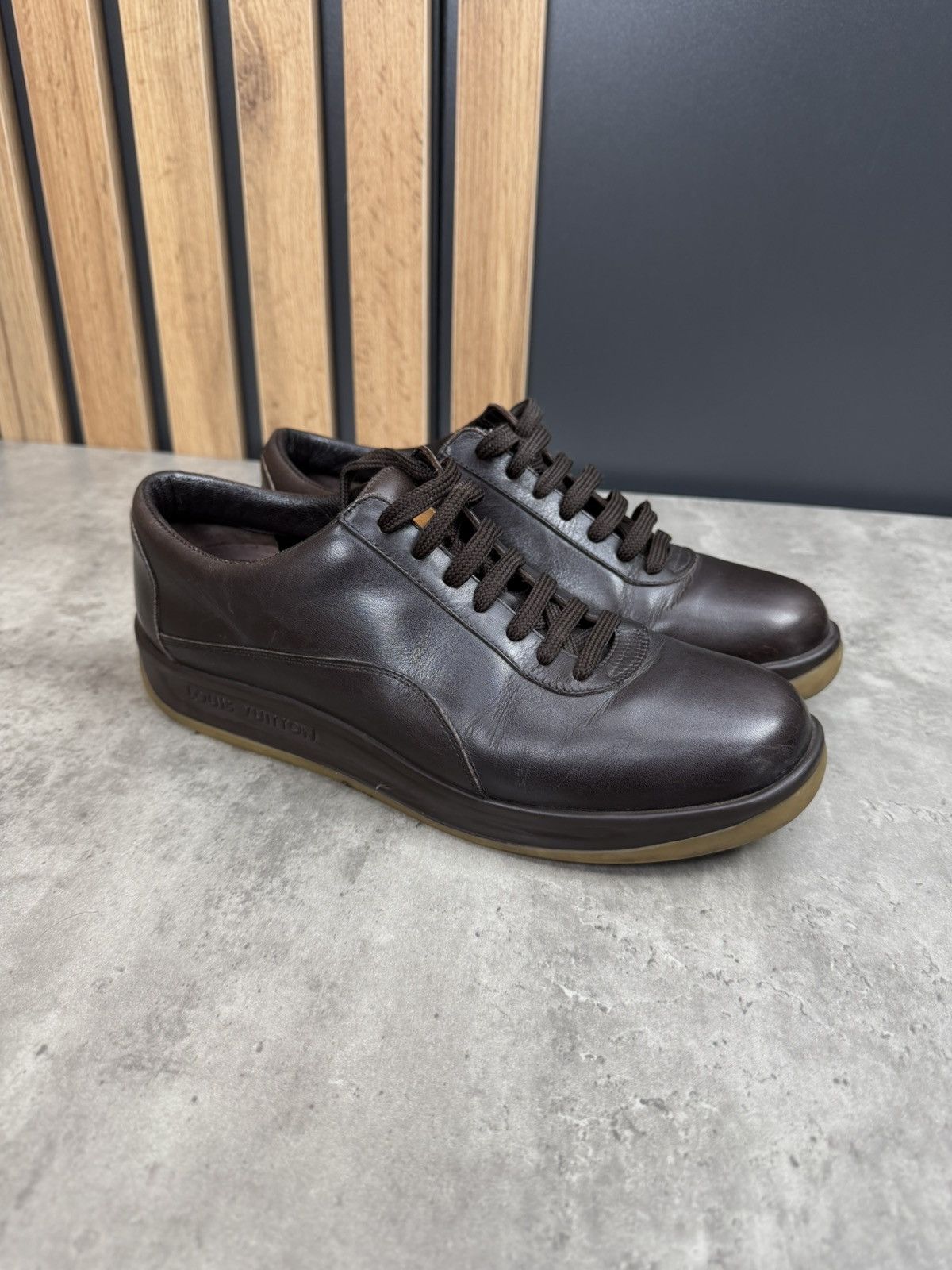 Louis Vuitton Louis Vuitton Brown Leather Low Top Sneakers Size US 7 / EU 40 - 5 Thumbnail