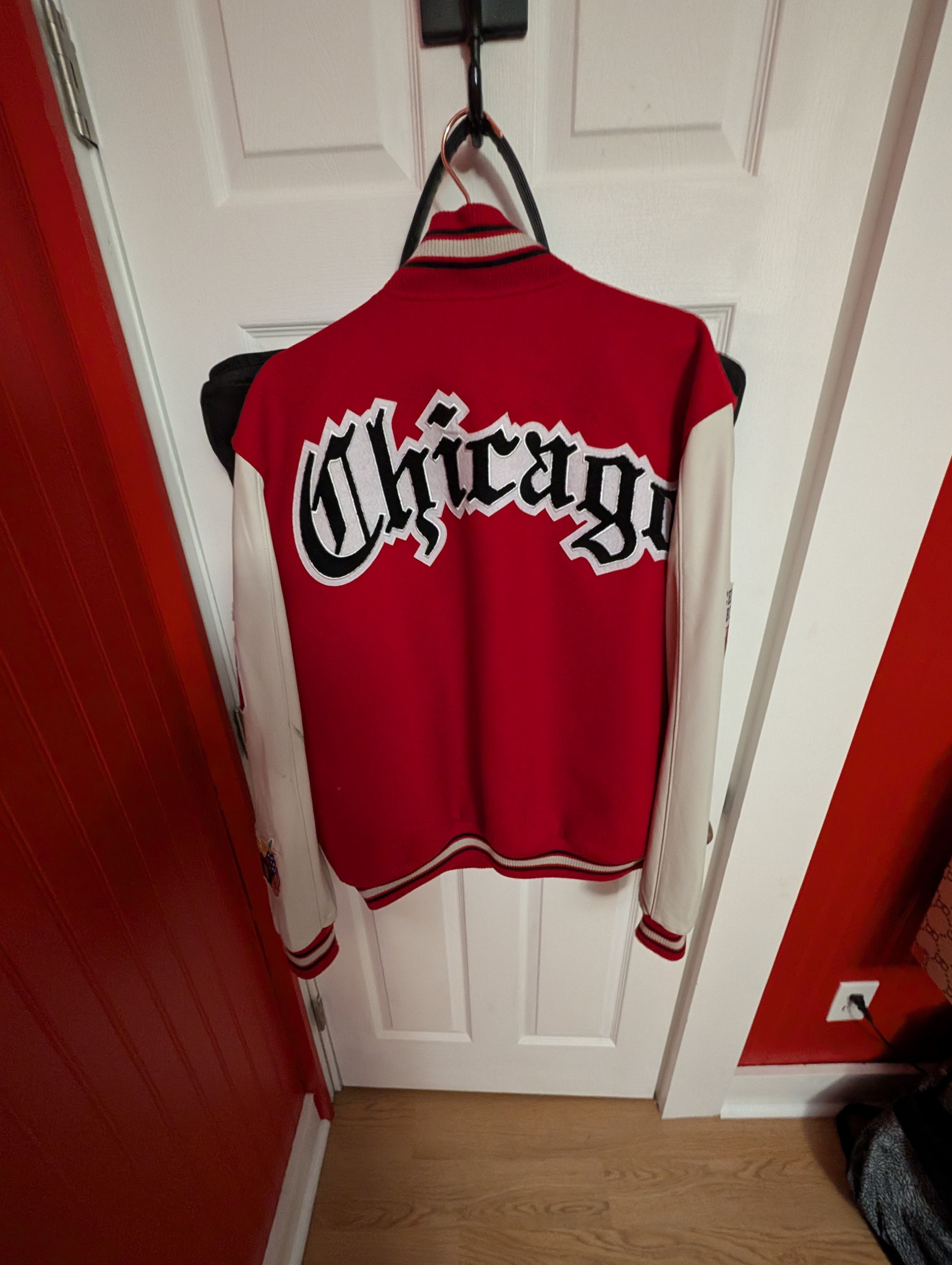 Jeff Hamilton Jeff Hamilton bulls big face varsity leather Size US M / EU 48-50 / 2 - 2 Thumbnail