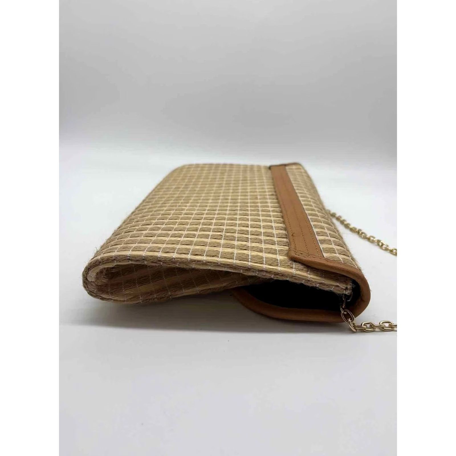 Neiman Marcus Neiman Marcus Tan Crossbody Pre-Owned Size ONE SIZE - 5 Thumbnail