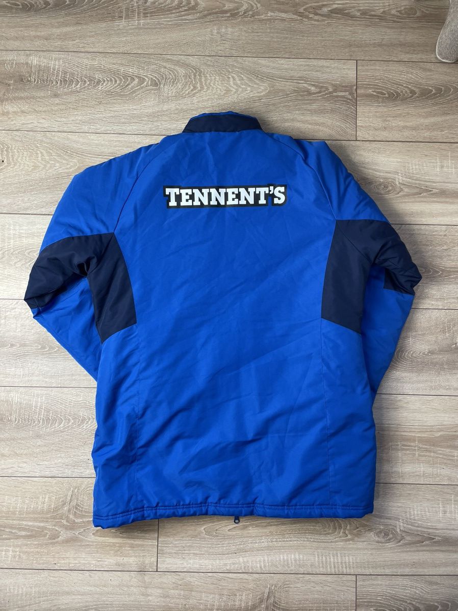 Umbro Glasgow Rangers Home football Umbro Puffer jacket L Men Size US L / EU 52-54 / 3 - 13 Thumbnail