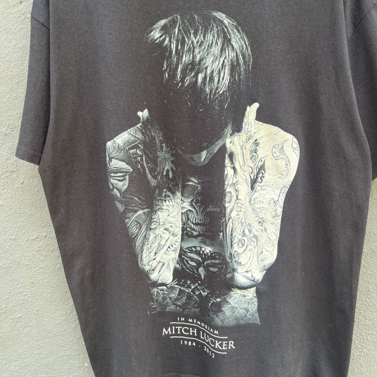Band Tees Thrashed Faded In Memoriam Mitch Lucker Suicide Silence Tee Size US XL / EU 56 / 4 - 2 Thumbnail