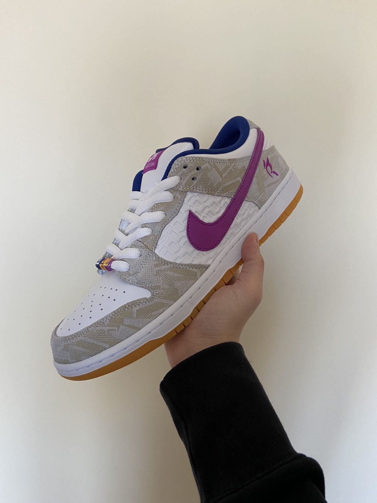 image of Nike Sb Dunk Low Rayssa Leal Shoes in White, Men's (Size 11)