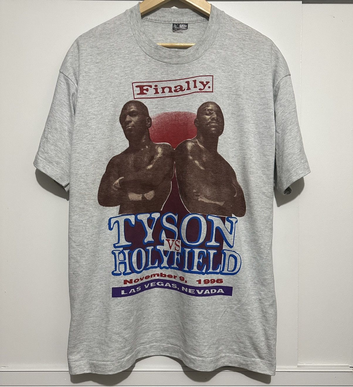 Vintage Rare Vintage Mike Tyson vs Holyfield tee Size US XL / EU 56 / 4 - 1 Thumbnail