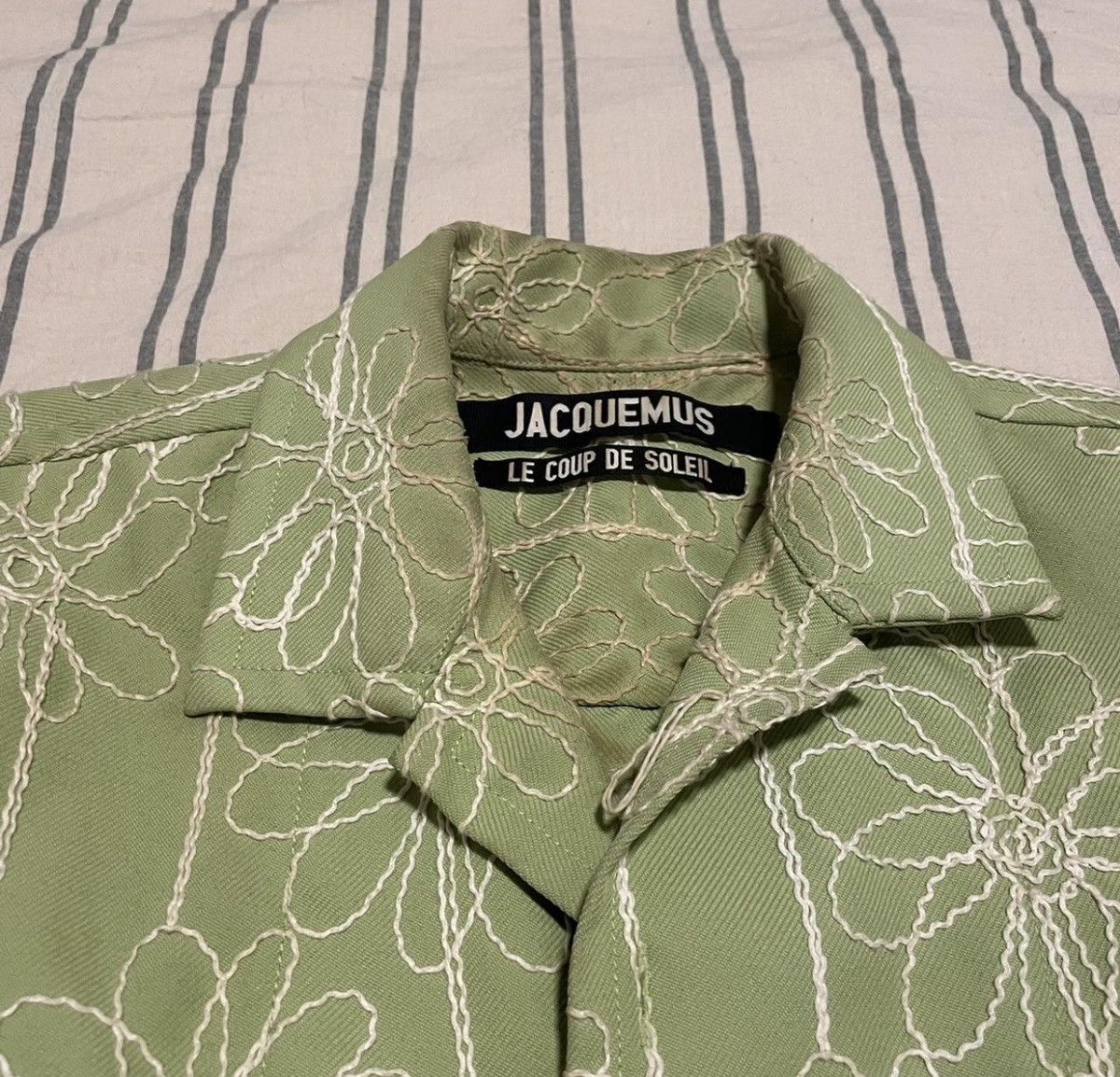 Jacquemus Jacquemus Jean Camp Collar Embroidered Shirt Size US XL / EU 56 / 4 - 2 Thumbnail