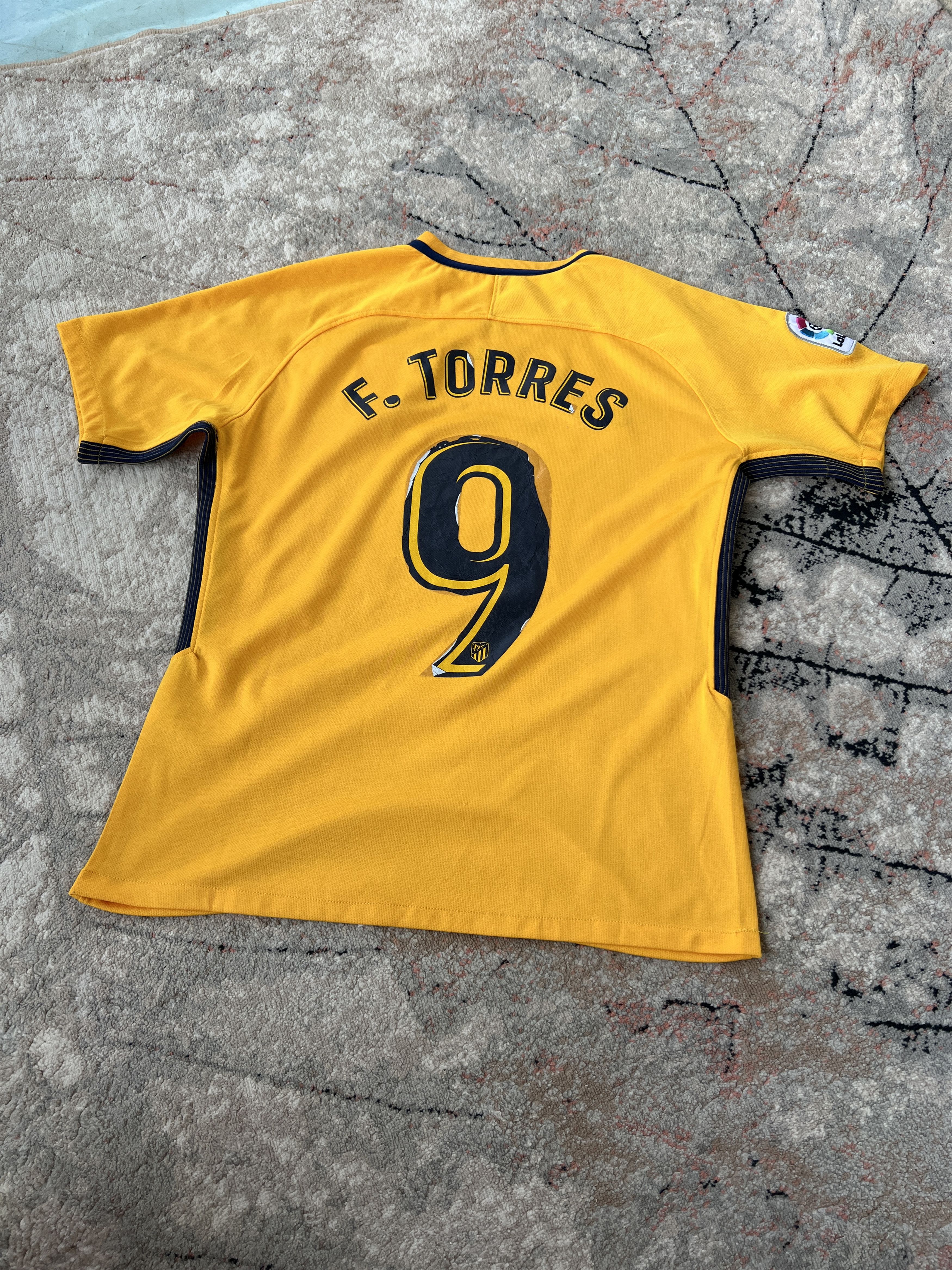 Nike Nike Atletico Madrid F. Torres 9 Jersey Size US S / EU 44-46 / 1 - 6 Thumbnail