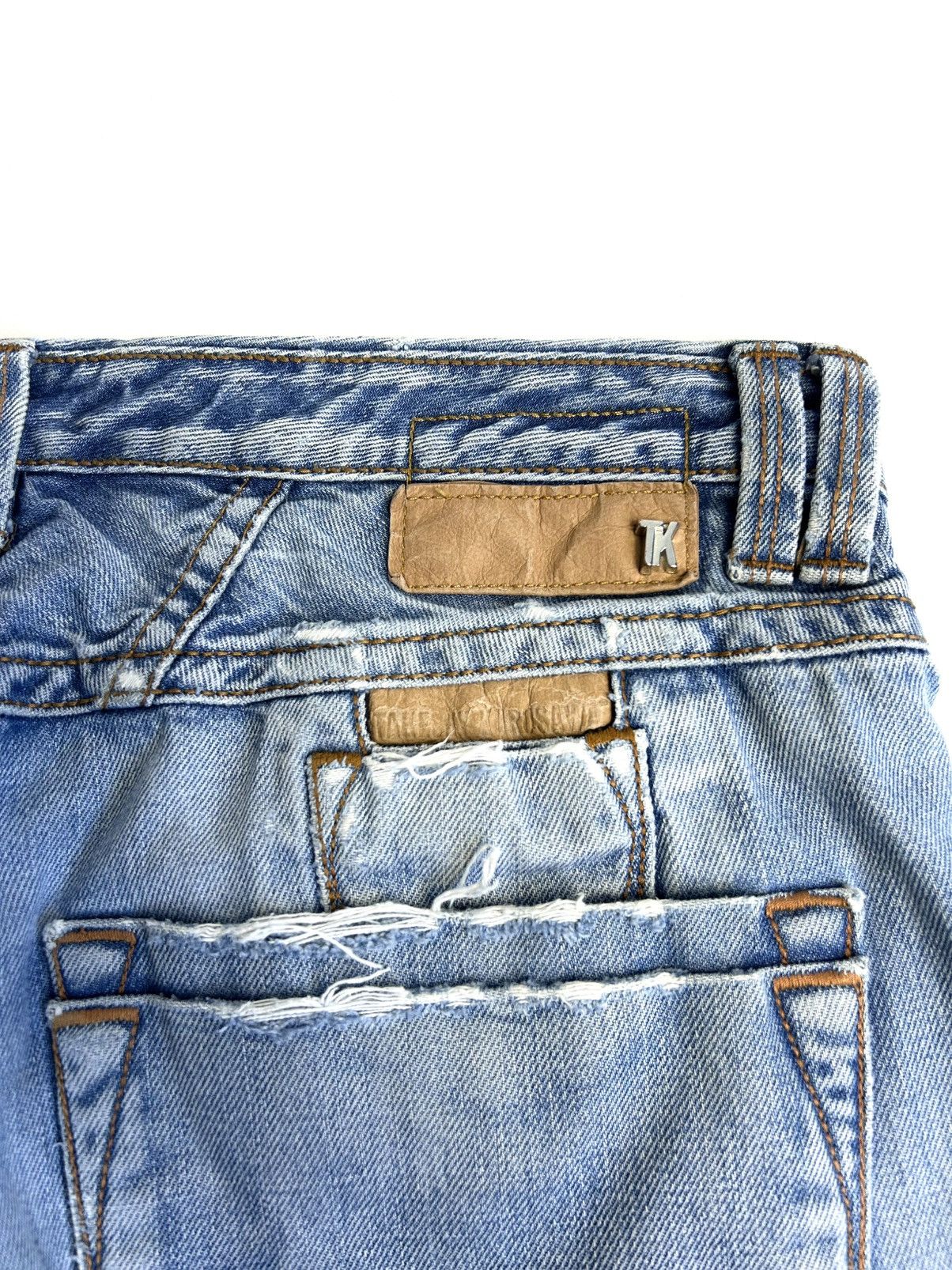 Takeshy Kurosawa Takeshy Kurosawa Distressed Vintage Japan Wash Jeans Y2K Size US 34 / EU 50 - 10 Thumbnail