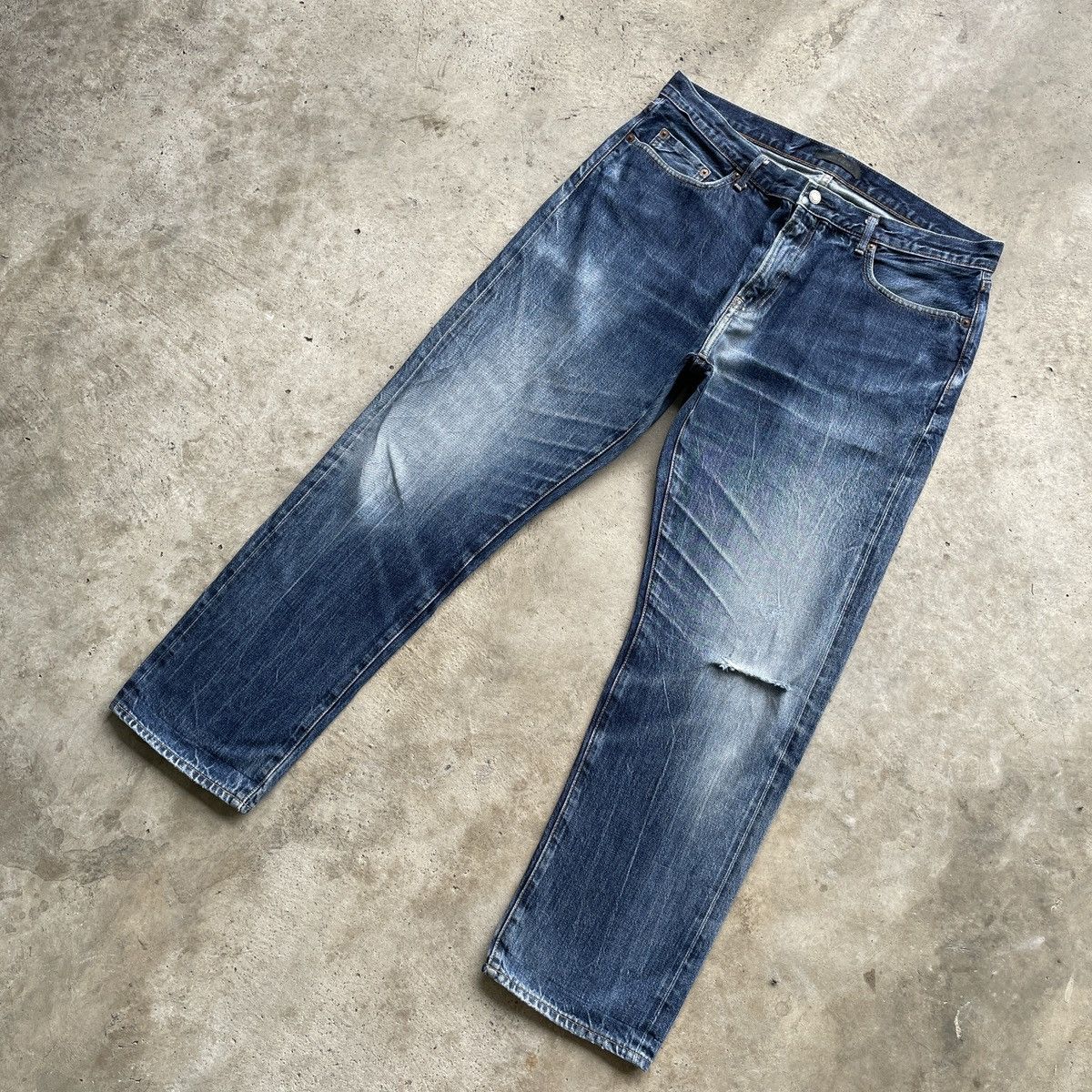 Japanese Brand × Jean × Vintage Vintage Japanese Faded Distressed Selvedge Jeans Pants W37 Size US 37 - 2 Thumbnail