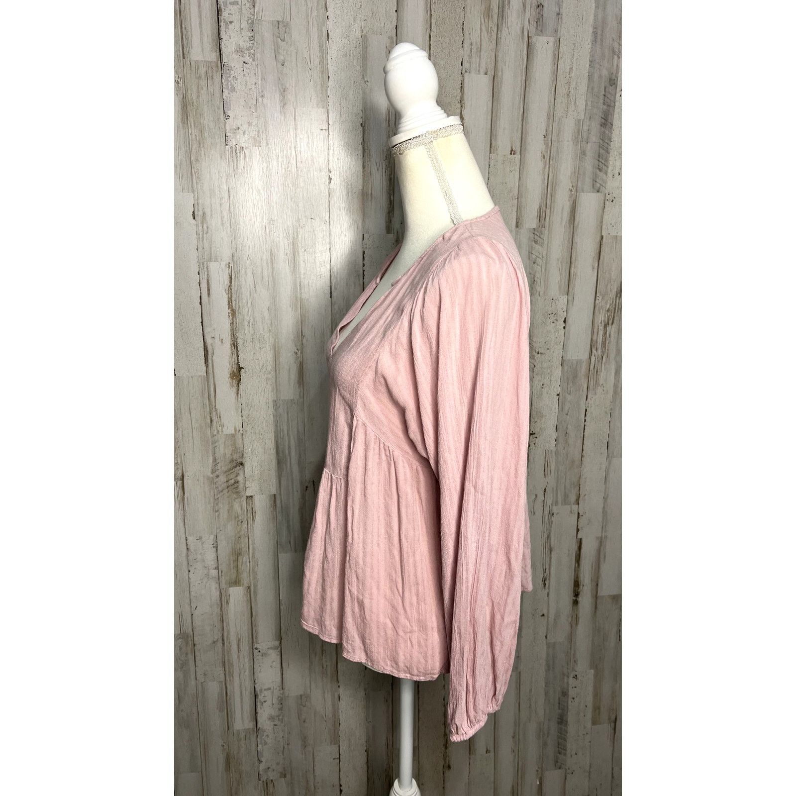 Velvet Velvet Women's Pink Striped Peplum Blouse Size Small Size S / US 4 / IT 40 - 5 Thumbnail