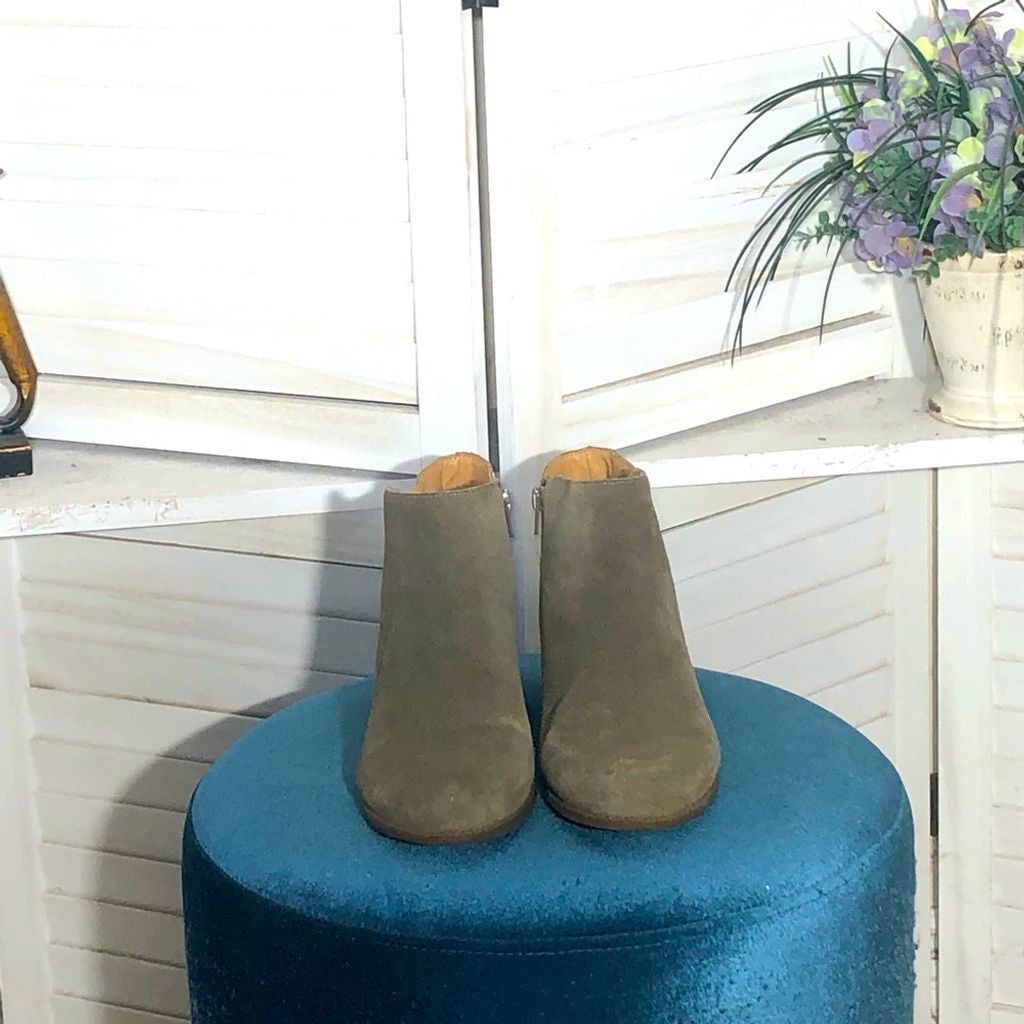 Other Sole Society suede leather tan Ankle boots rubber sole 9.5 Size US 9.5 / IT 39.5 - 3 Thumbnail