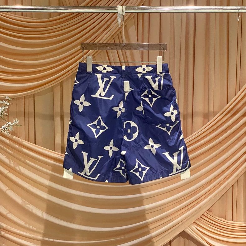 Louis Vuitton Louis Vuitton Blue Bermuda presbyopic logo shorts Size US 36 / EU 52 - 2 Thumbnail
