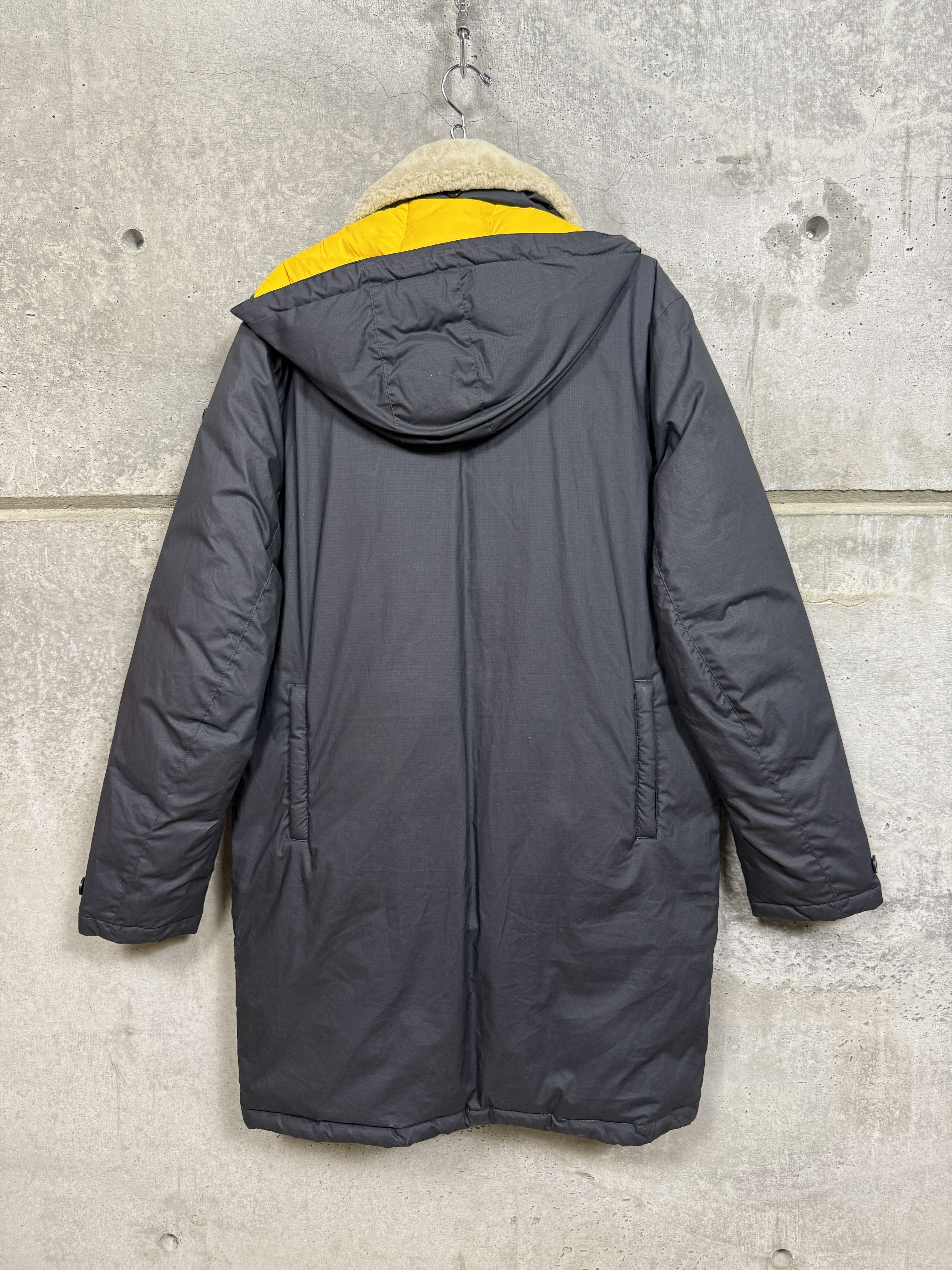 Rodd & Gunn Rodd & Gunn Queenstown Shearling Trim Down Waxed Jacket Size US M / EU 48-50 / 2 - 2 Thumbnail