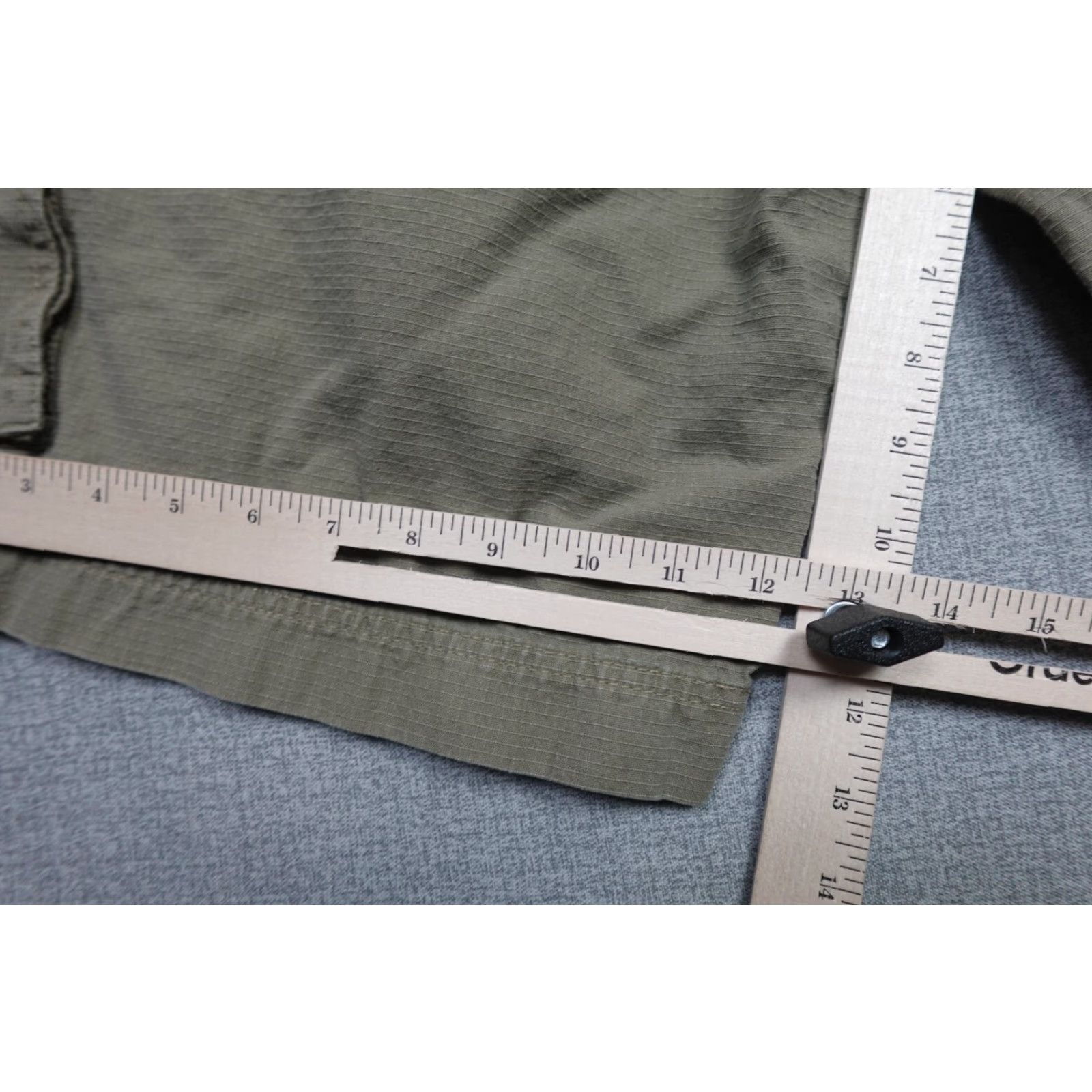 Vintage VINTAGE Cargo Short Mens 34 Green Ripstop Loose Baggy Fit Pocket Hiking Outdoors Casual Men Green 90s Theme Size US 34 / EU 50 - 4 Thumbnail