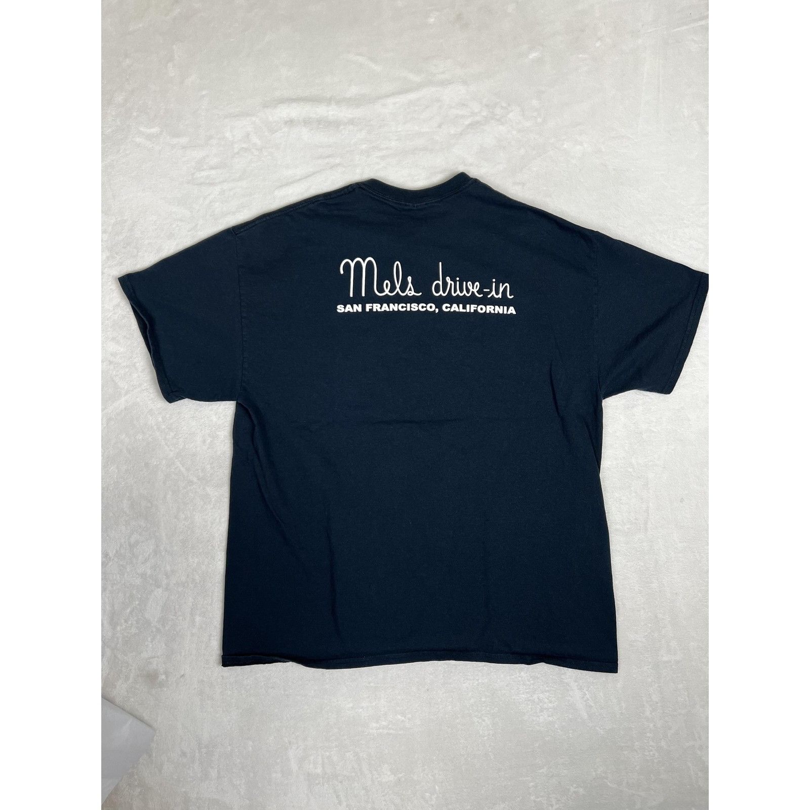 Gildan Mels Drive-In Classic Street Rod T-Shirt Mens XL Black Car G Size US XL / EU 56 / 4 - 7 Thumbnail