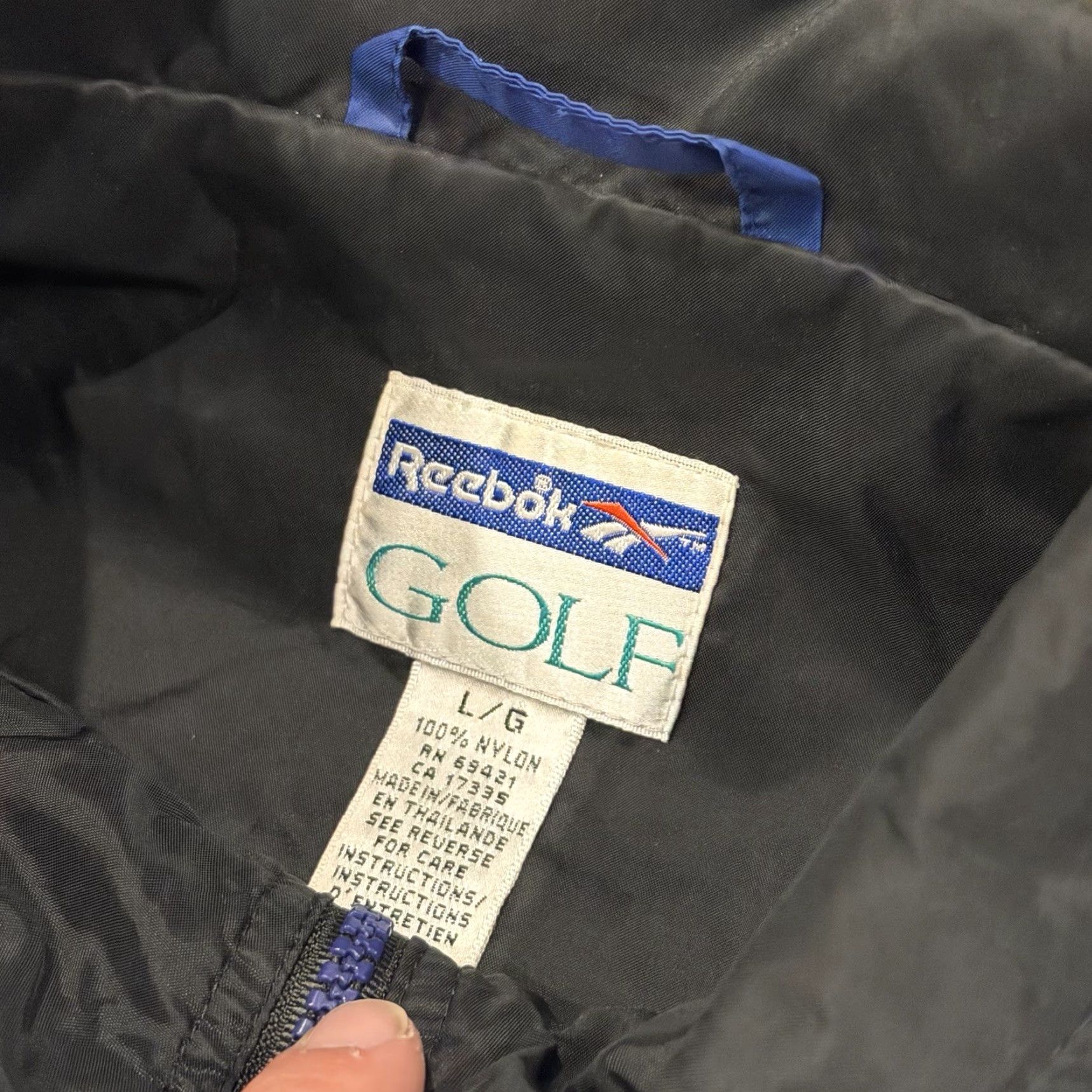 Reebok VINTAGE Reebok Jacket Blue Black 1/4 Zip Windbreaker Jacket L Men Size US L / EU 52-54 / 3 - 3 Thumbnail