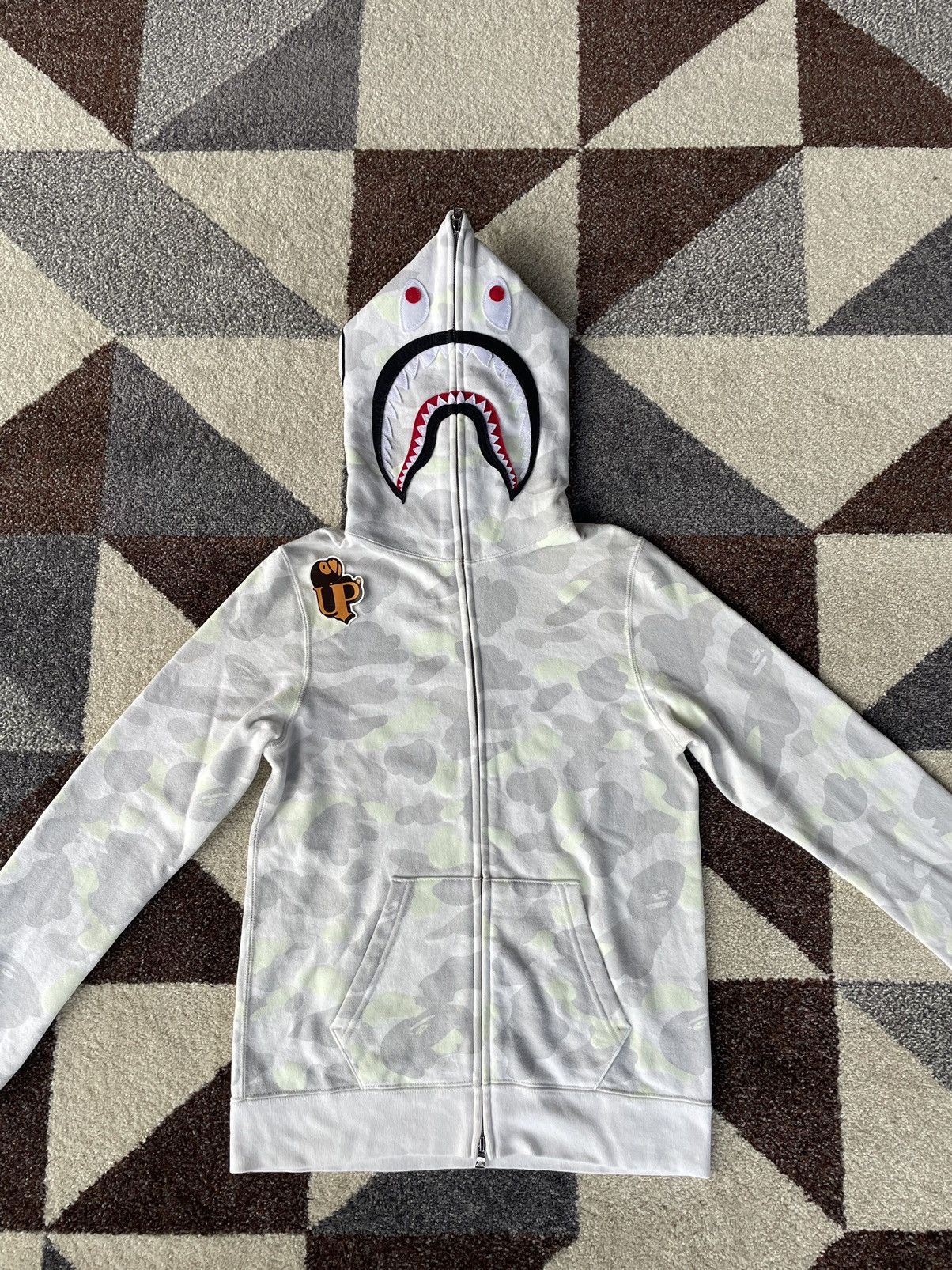 Bape Bape GITD City Camo Shark Fullzip Hoodie Size XS / US 0-2 / IT 36-38 - 7 Thumbnail