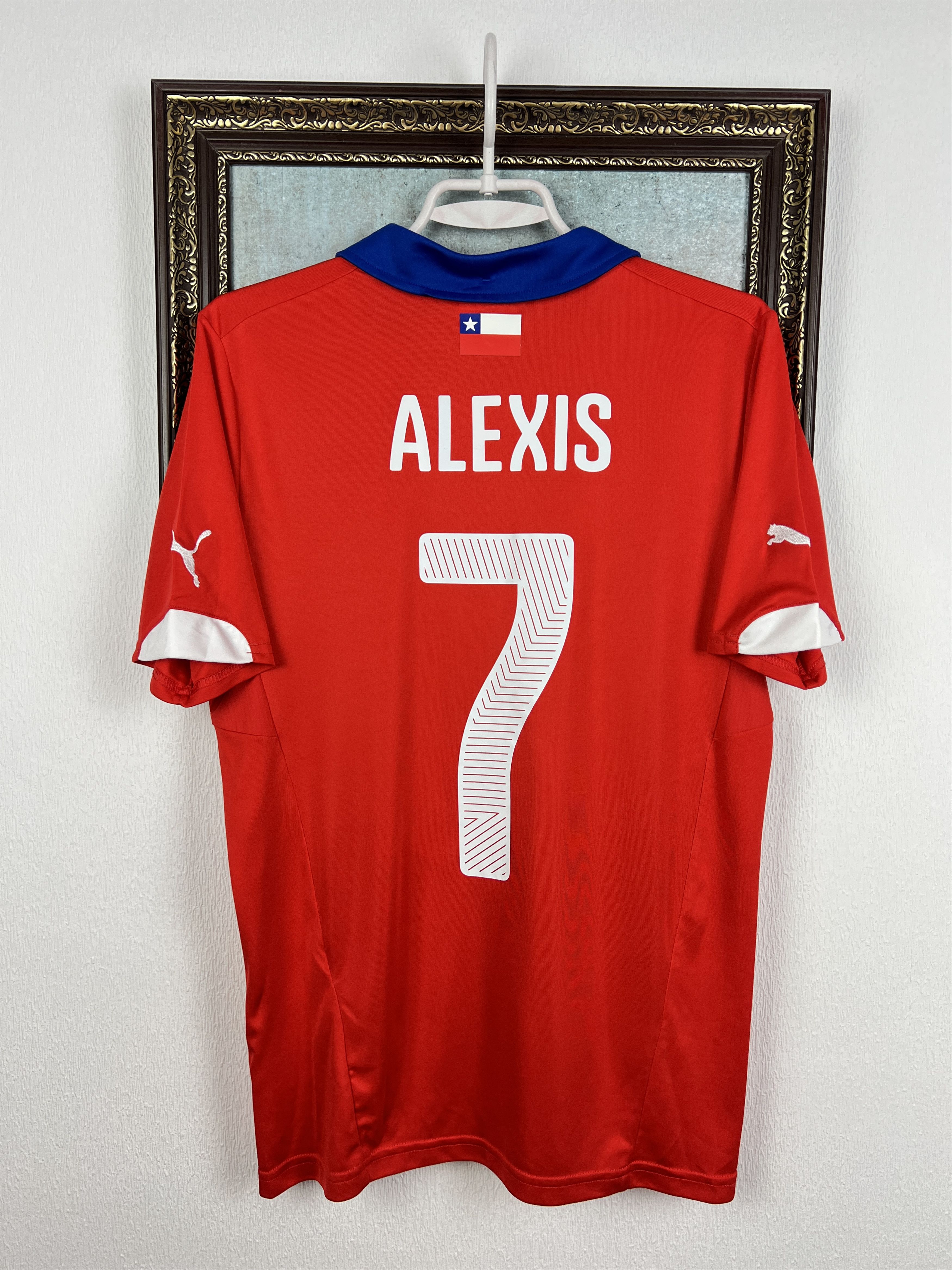 Puma Chile Home football shirt Soccer #7 Alexis Jersey Trikot Size US S / EU 44-46 / 1 - 1 Thumbnail
