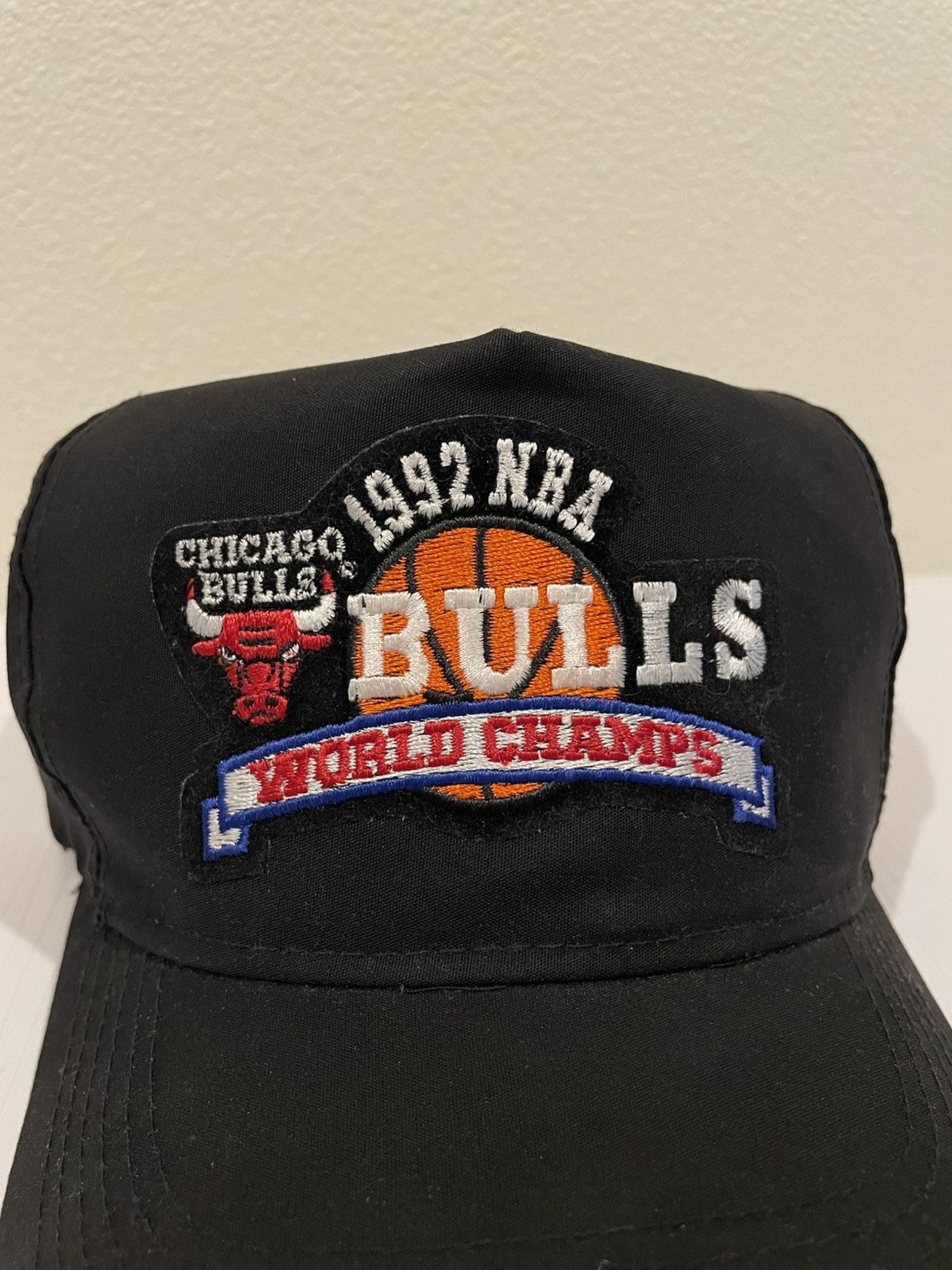 NBA × Vintage 1992 Chicago Bulls World Champs Snapback Hat Size ONE SIZE - 2 Thumbnail