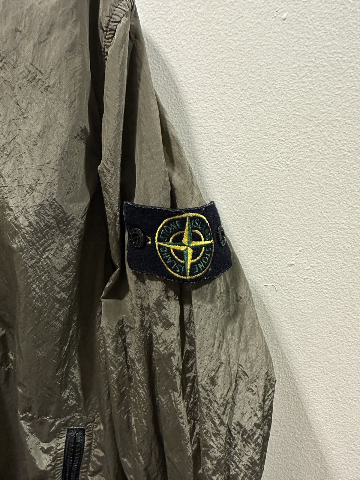 Stone Island Stone Island NYLON METAL SWEATSHIRT Size US S / EU 44-46 / 1 - 3 Thumbnail