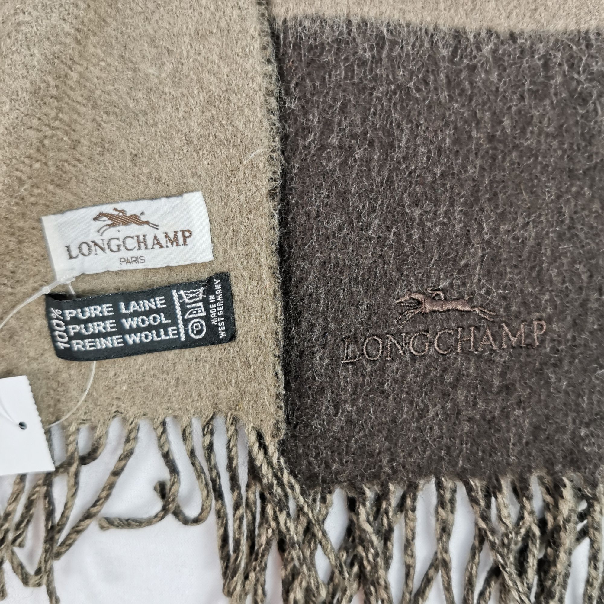 Longchamp Vintage Longchamp Scarf Wool Cashmere Scarves. Size ONE SIZE - 4 Thumbnail