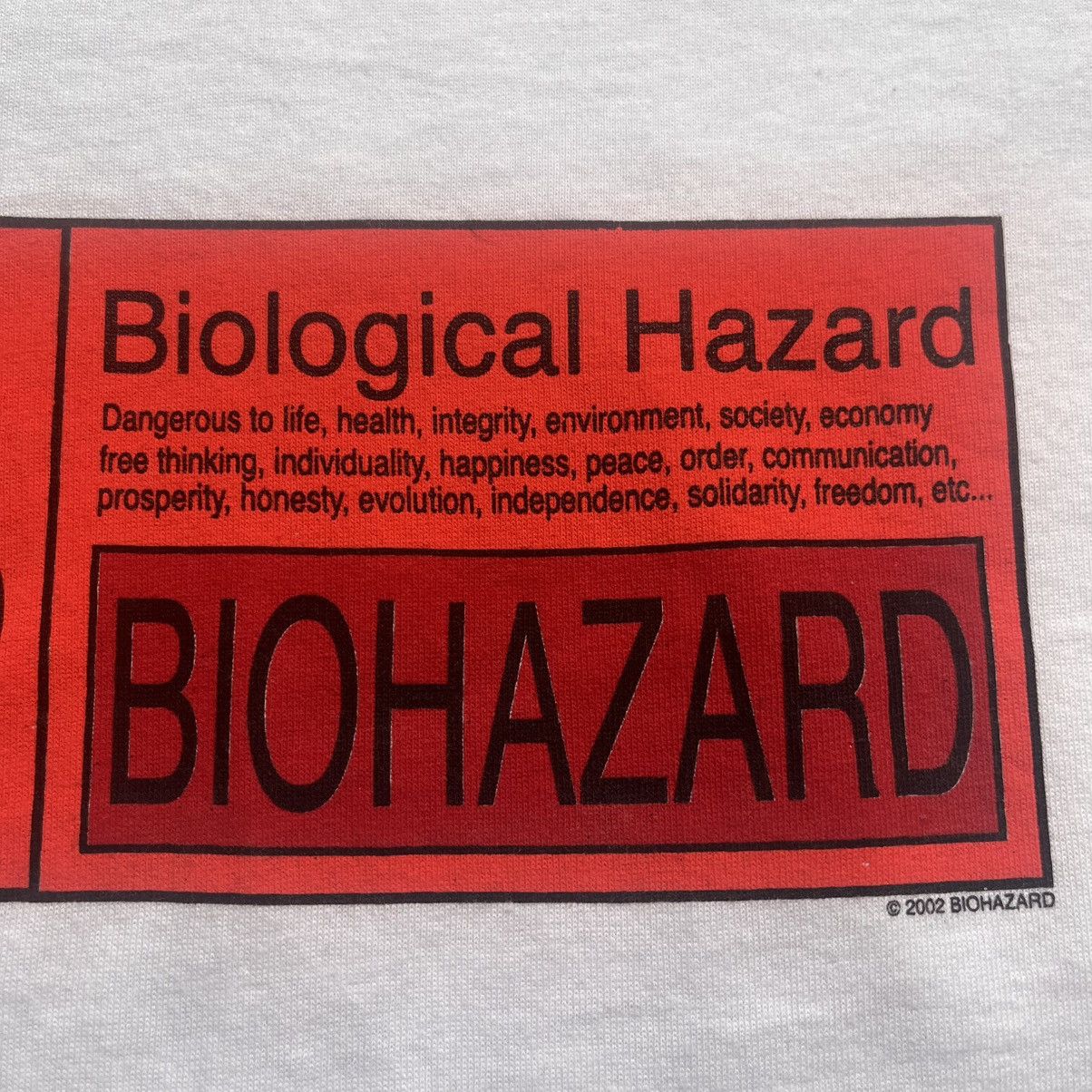 Vintage Vintage Biohazard Obscure Graphic Obscene Warning XL T-Shirt Size US XL / EU 56 / 4 - 4 Thumbnail