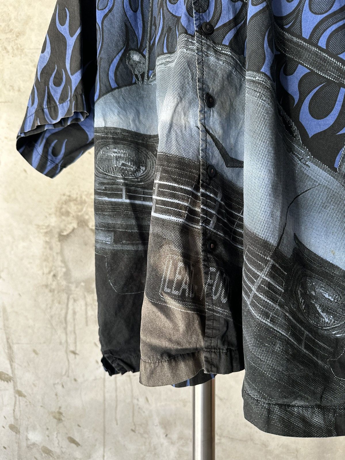 JNCO Y2K Vintage Blue Flame print button-up shirt Size US XL / EU 56 / 4 - 4 Thumbnail