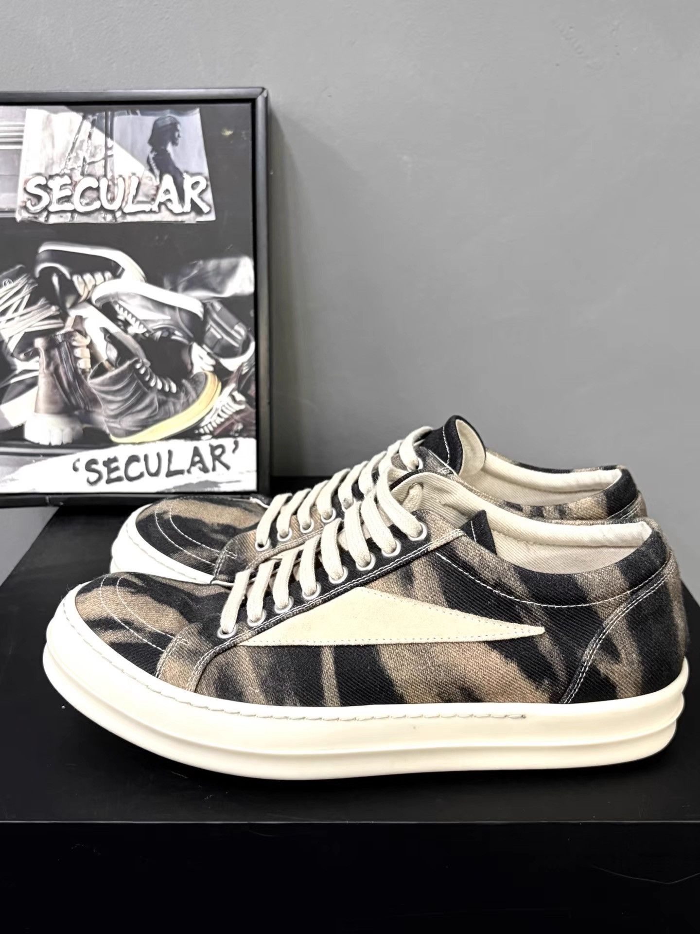 Rick Owens Rick Owens 24FW Flame Low-Top Sneakers K34 Size US 8 / EU 41 - 2 Thumbnail