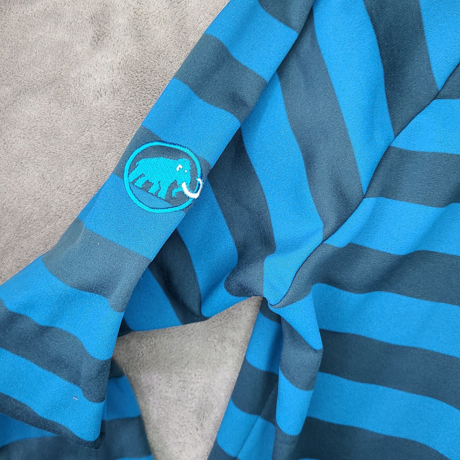 Mammut Mammut Blue & Navy Striped Turtleneck Jacket L, Women's Size L / US 10 / IT 46 - 15 Thumbnail