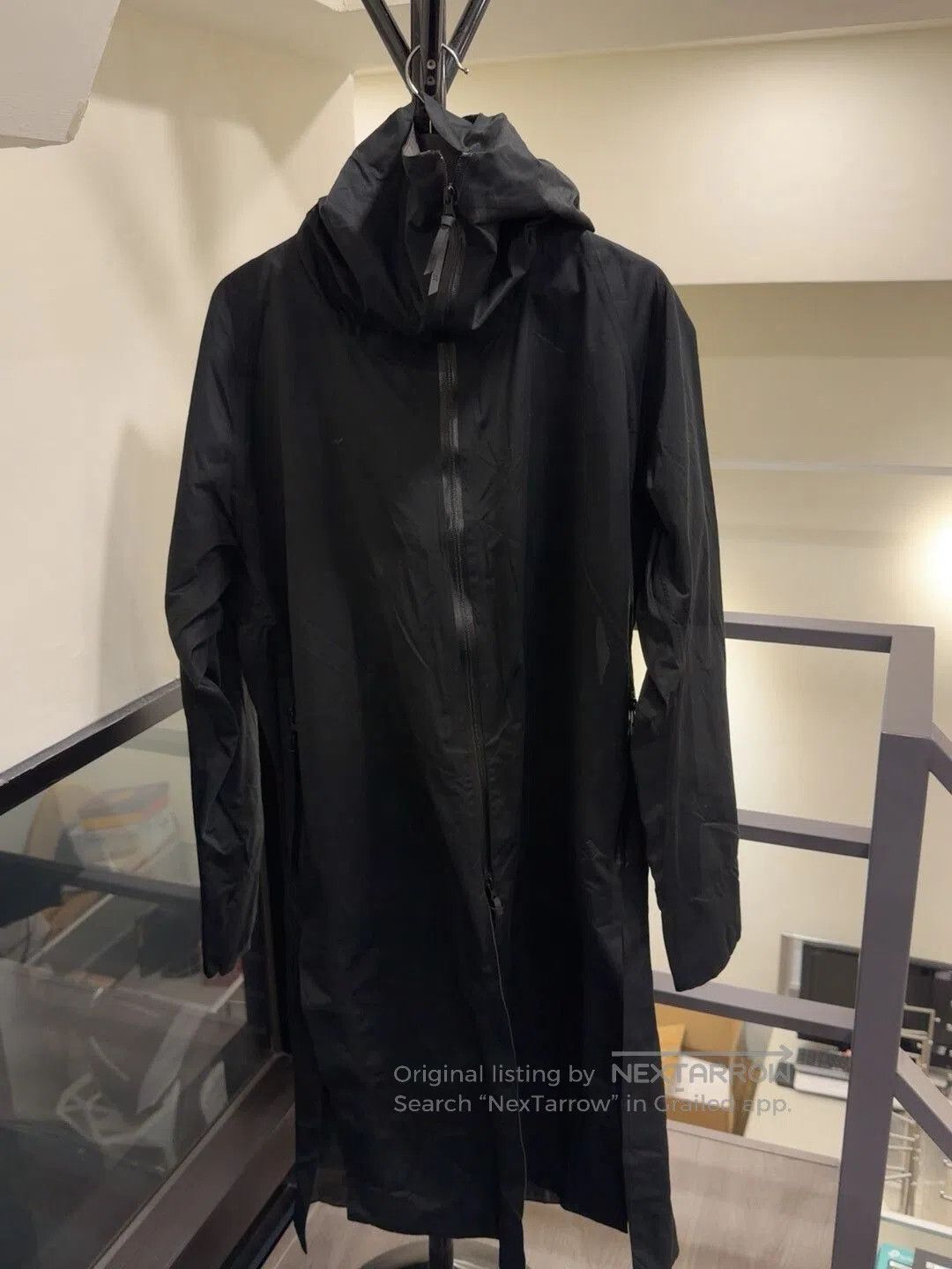 Japanese Brand Long Hooded Black Trench Coat. Size L / US 10 / IT 46 - 1 Thumbnail
