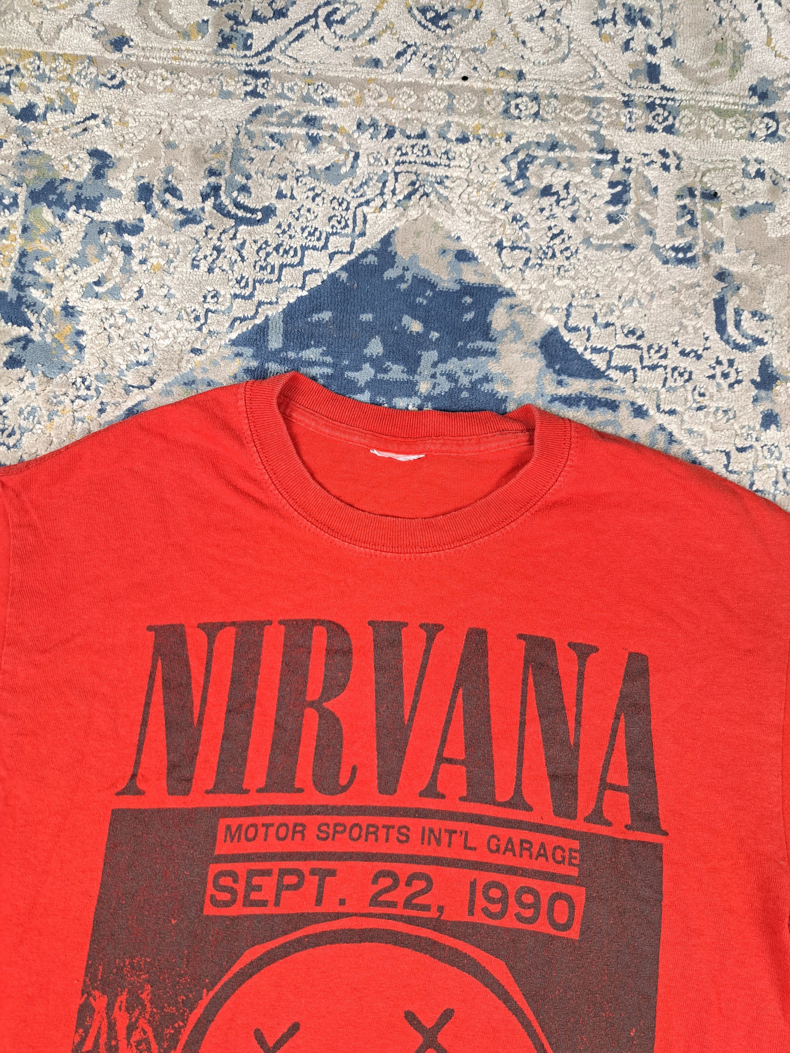 Band Tees Vintage Nirvana Band Tee 1990 Concert Kurt Cobain Size US M / EU 48-50 / 2 - 2 Thumbnail