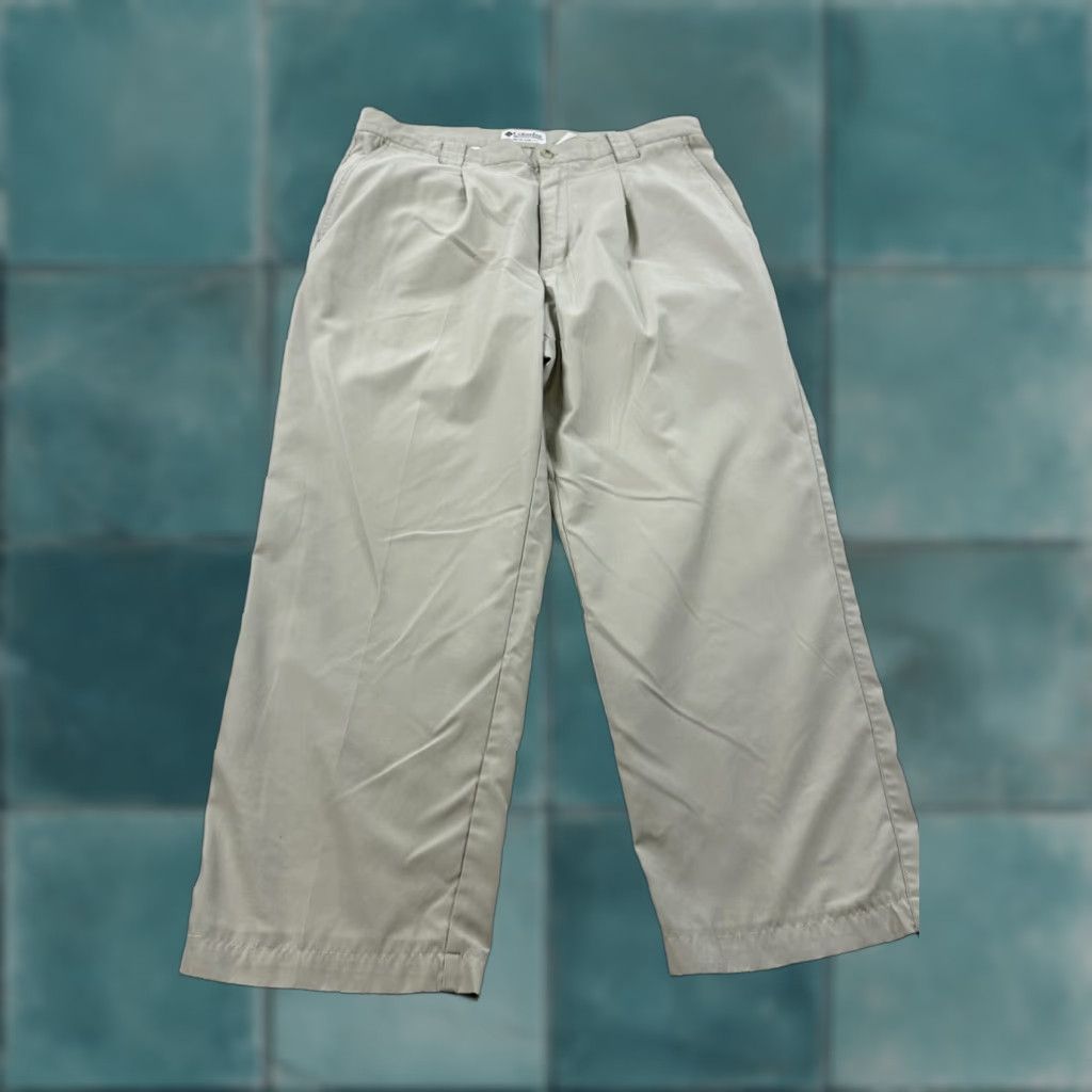 Vintage VINTAGE Columbia GRT Pants Men 35 x 28 Khaki Lightweight Pleated Golf Fishing Size US 35 - 1 Thumbnail