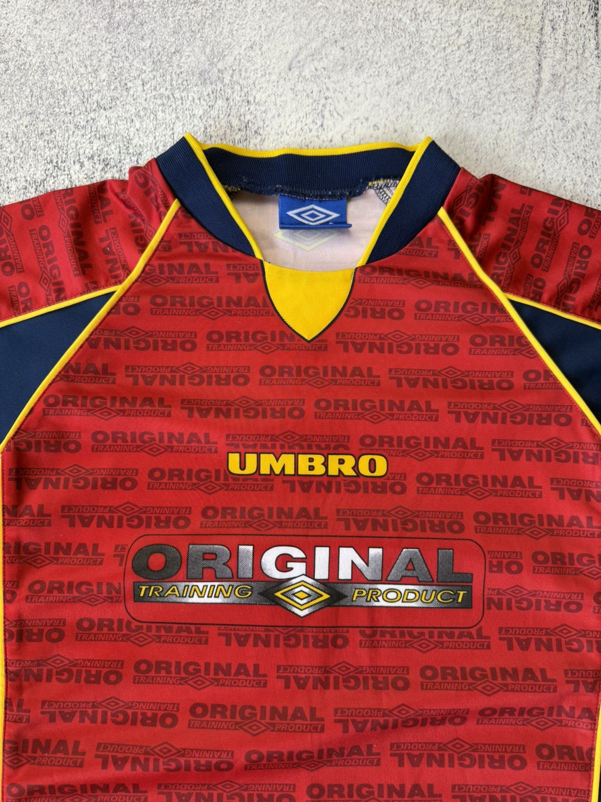 Umbro Vintage Umbro Original Training Product Shirt Mens Crew Size US XL / EU 56 / 4 - 7 Thumbnail