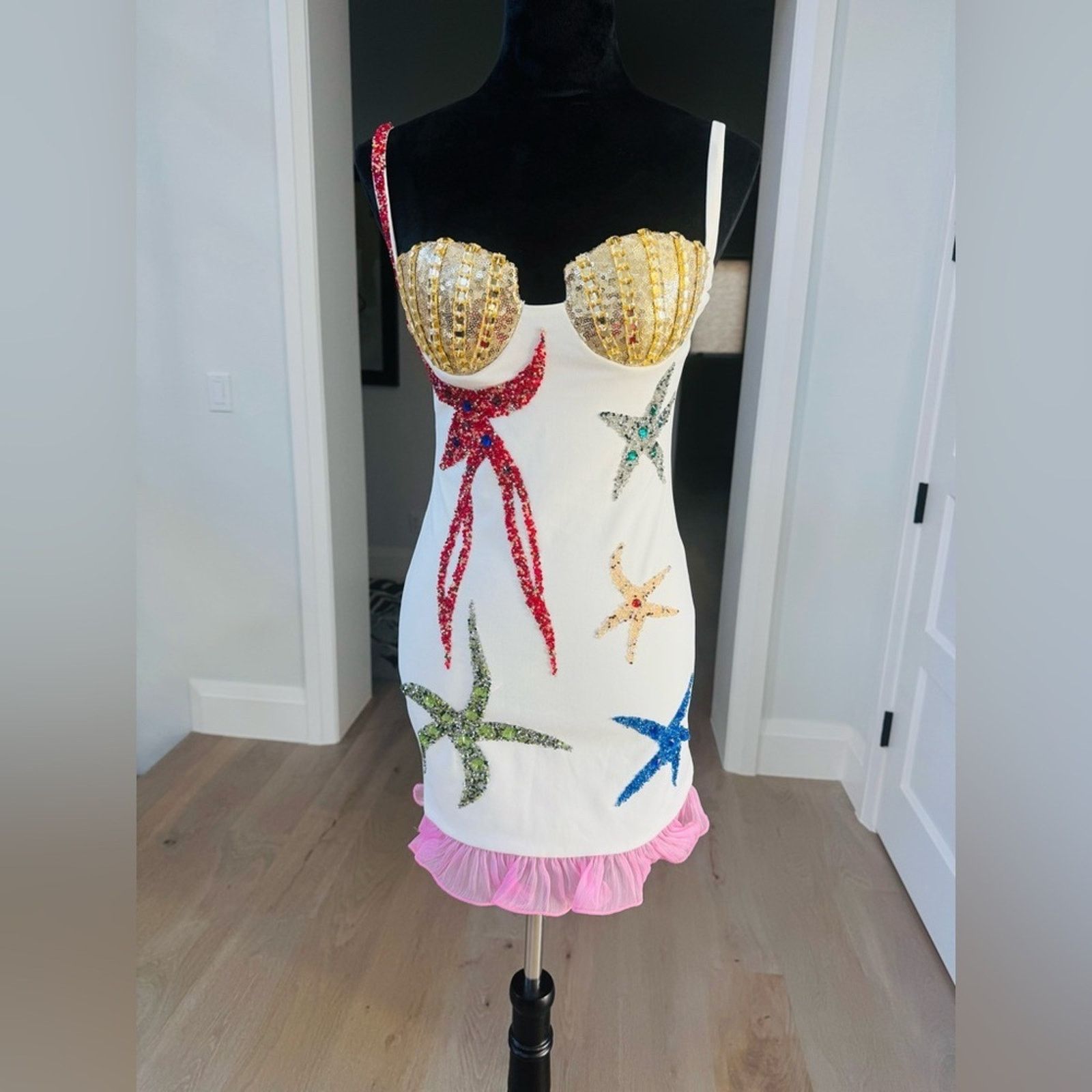 Other White Silk Mini Dress with Colorful Sequin Starfish size S Size S / US 4 / IT 40 - 9 Thumbnail